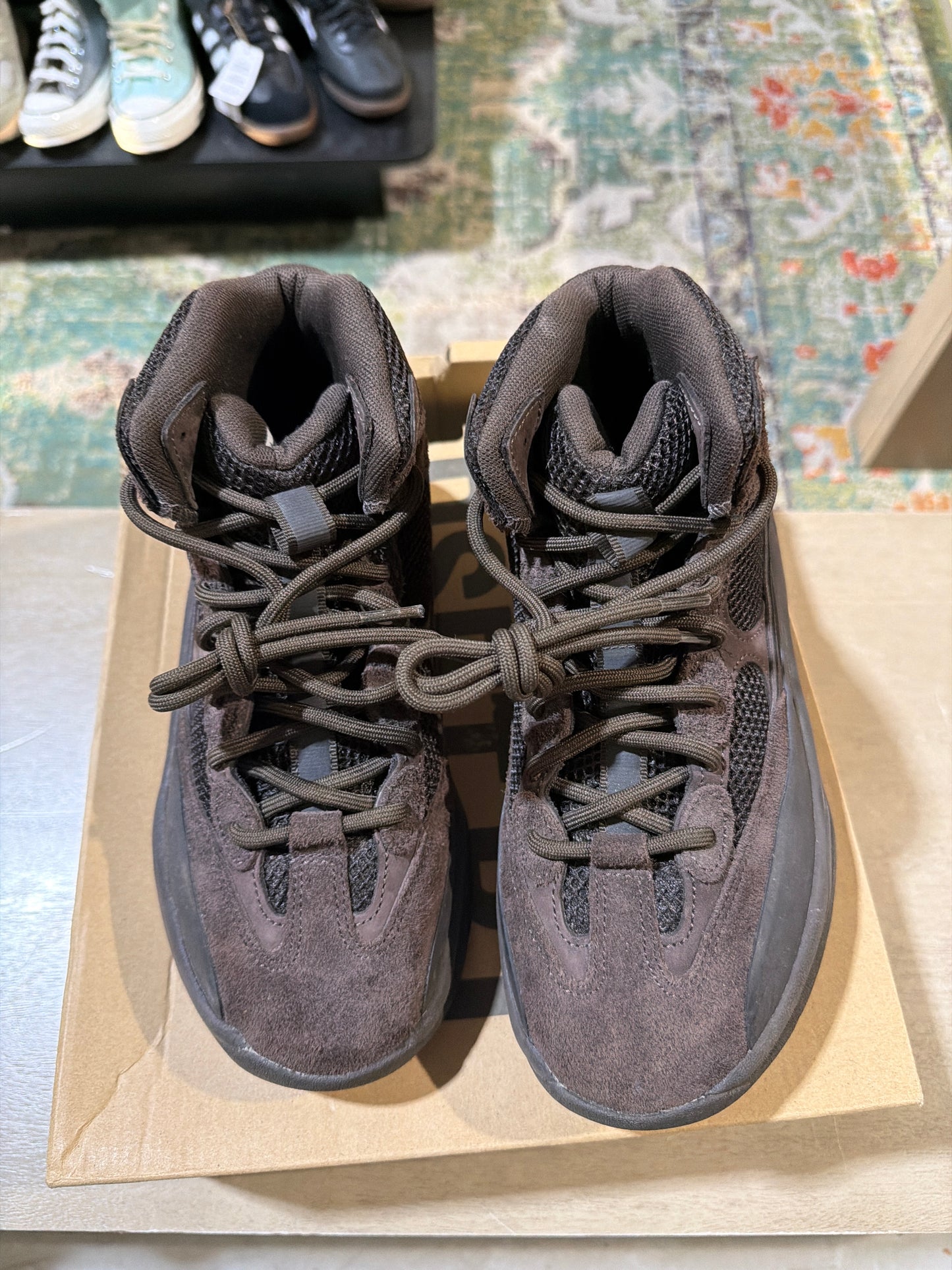 YEEZY DESERT BOOT OIL USED Sz 7