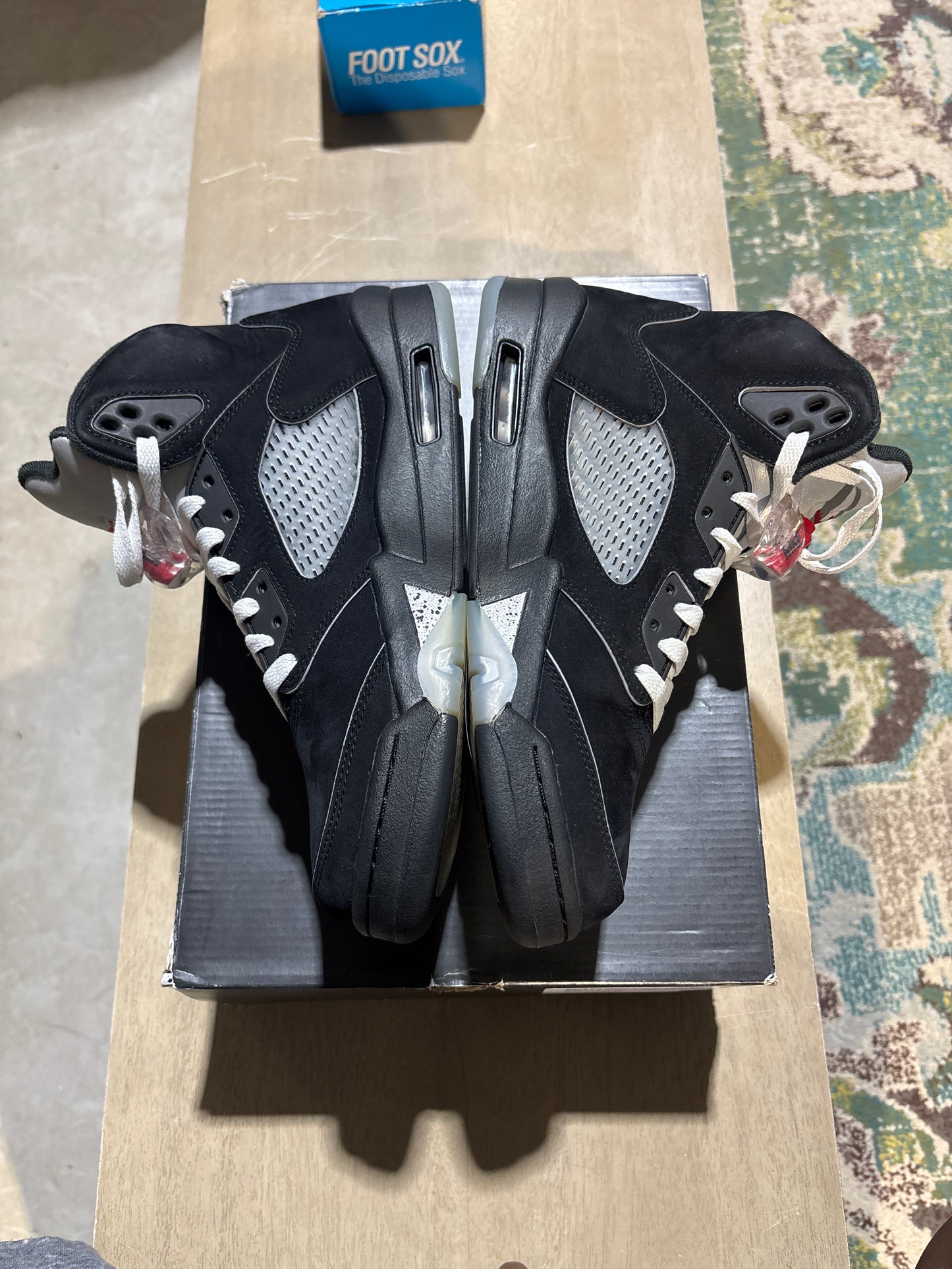 Jordan 5 Black Metallic Used Sz 9.5 (1)