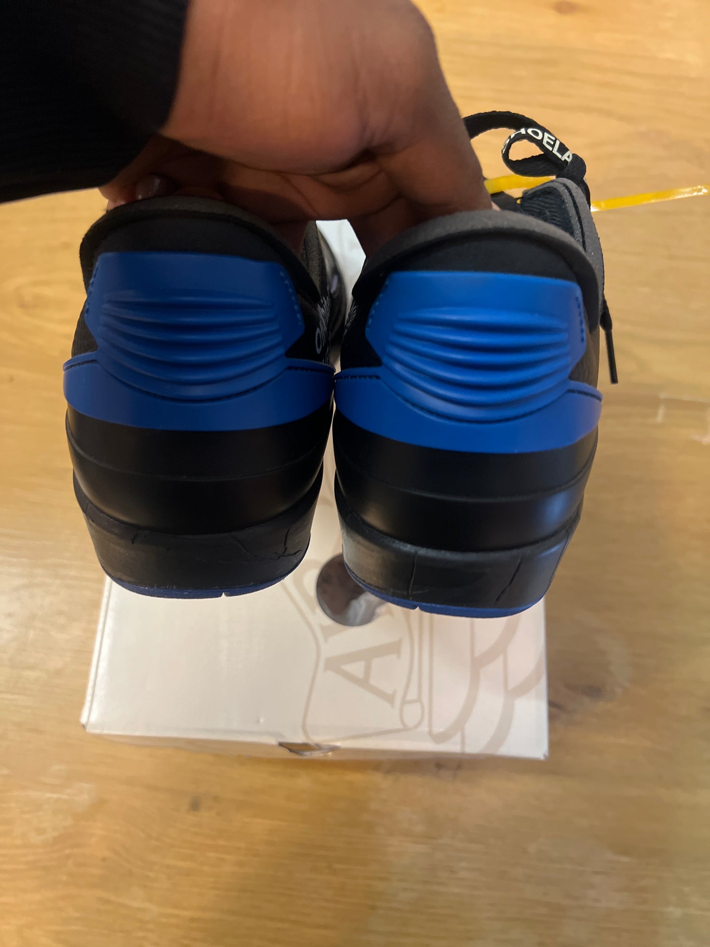 OFF-WHITE X AIR JORDAN 2 RETRO LOW SP BLACK VARSITY ROYAL USED SIZE 8