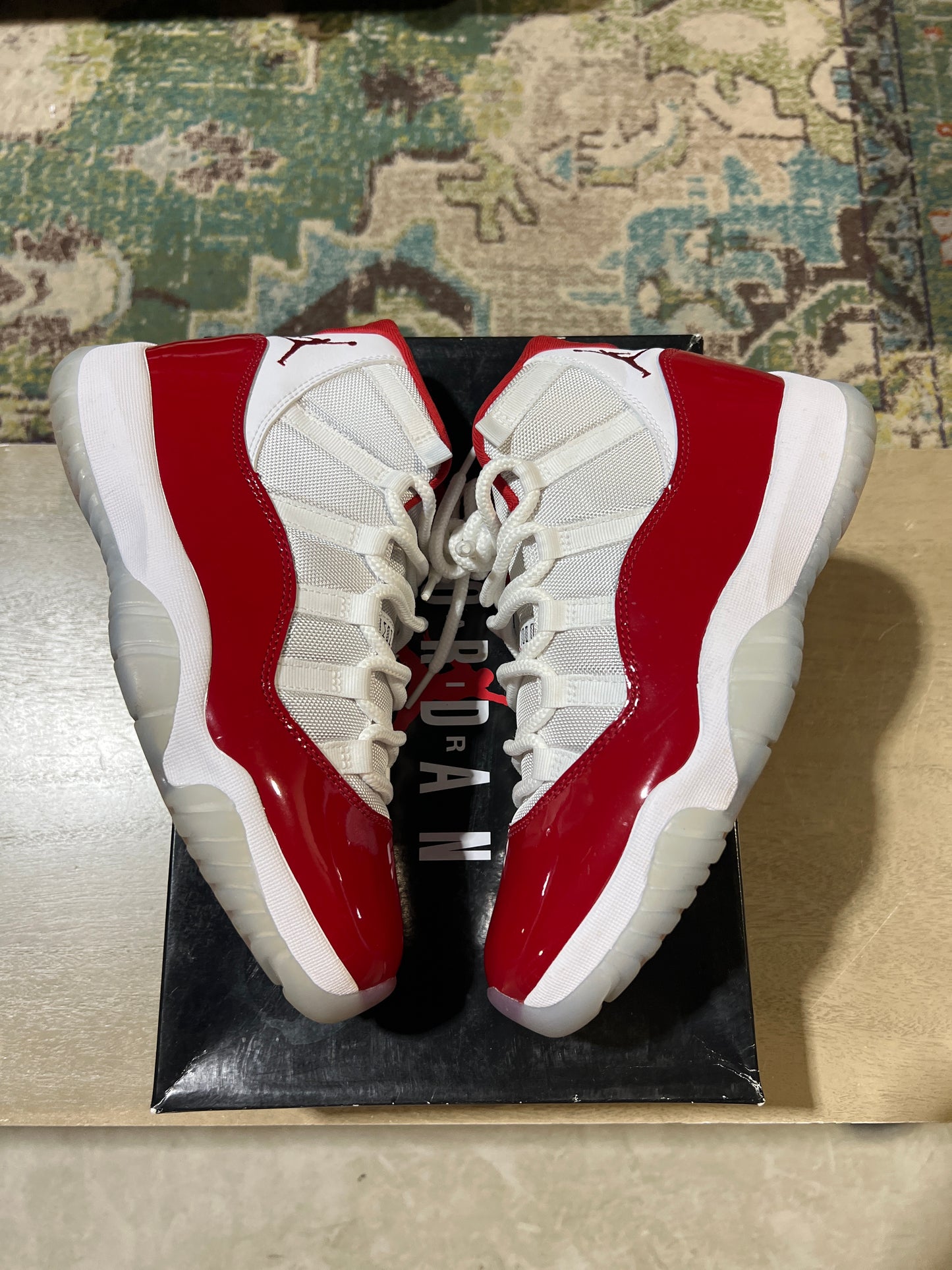 Jordan 11 Cherry Used Sz 9