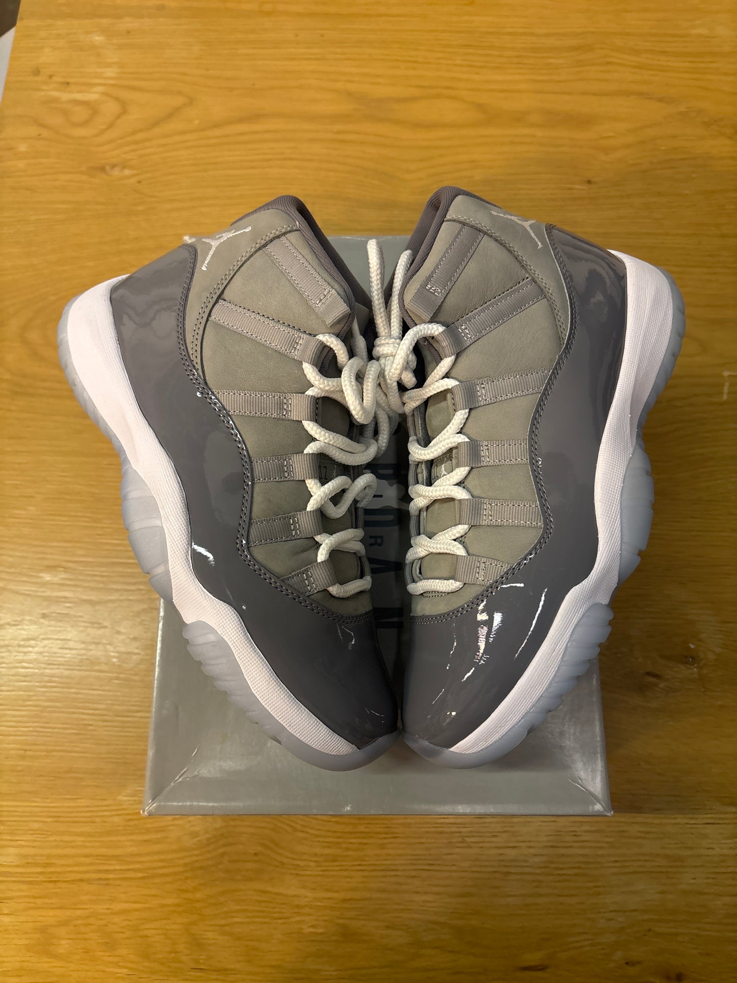 JORDAN 11 COOL GREY 2021 Used Sz 8.5 (1)