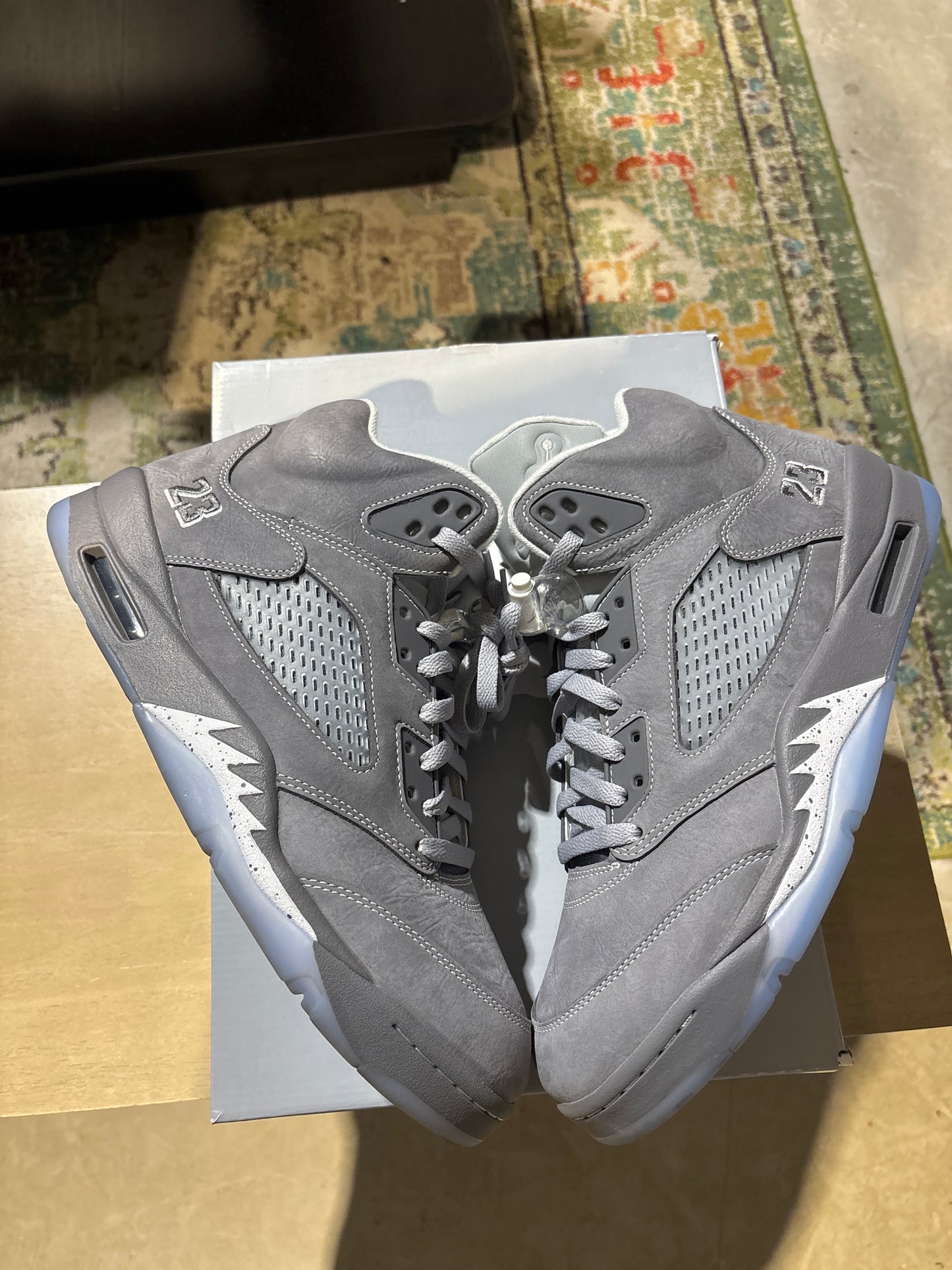 Jordan 5 Wolf Grey Used Sz 12 (1)