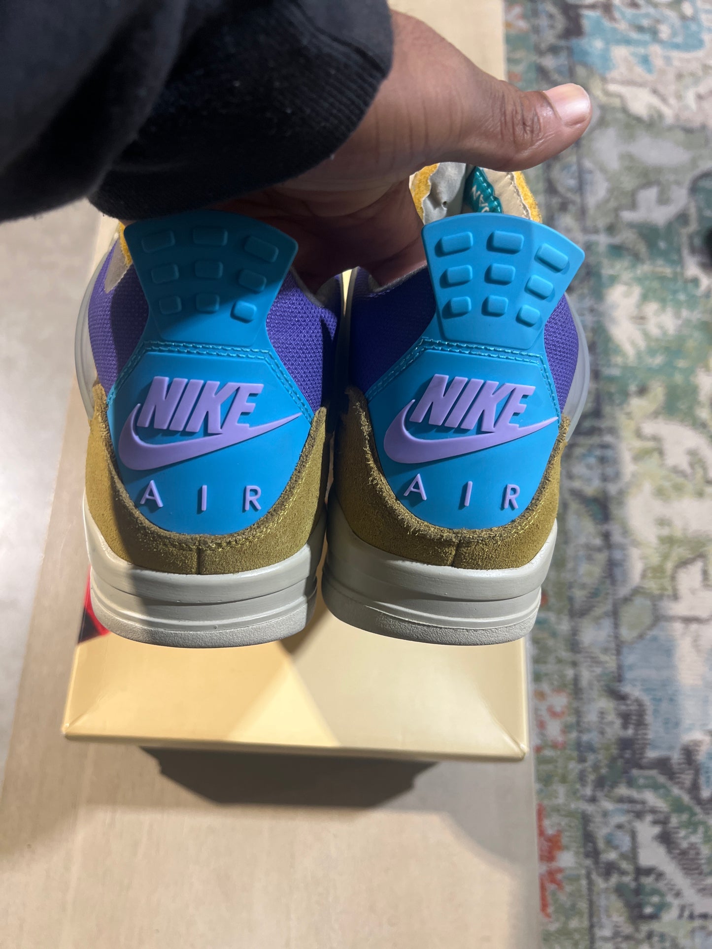 Jordan 4 Union Desert Moss used Sz 9.5 (2)