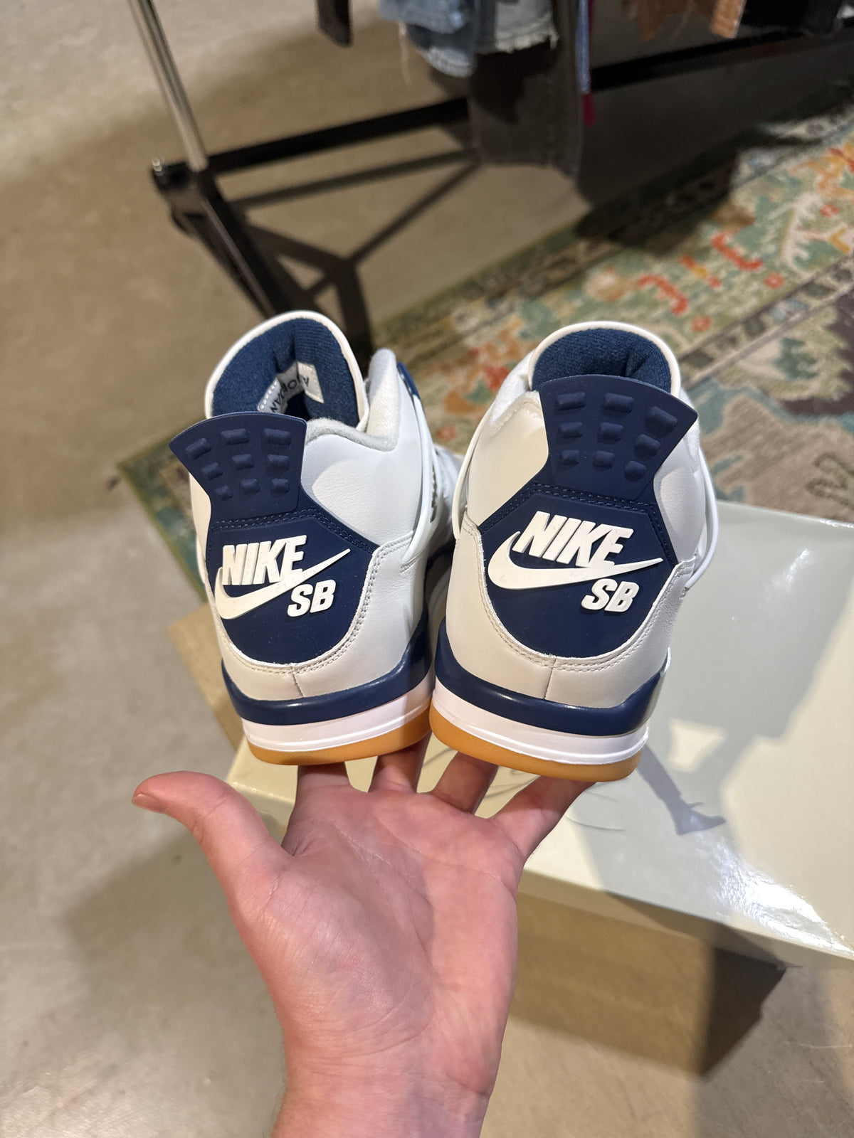 Jordan 4 SB Navy Used Sz 10
