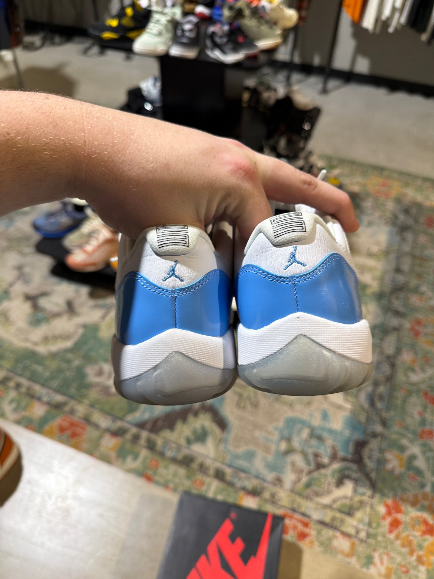 Jordan 11 low unc used sz 8 RB