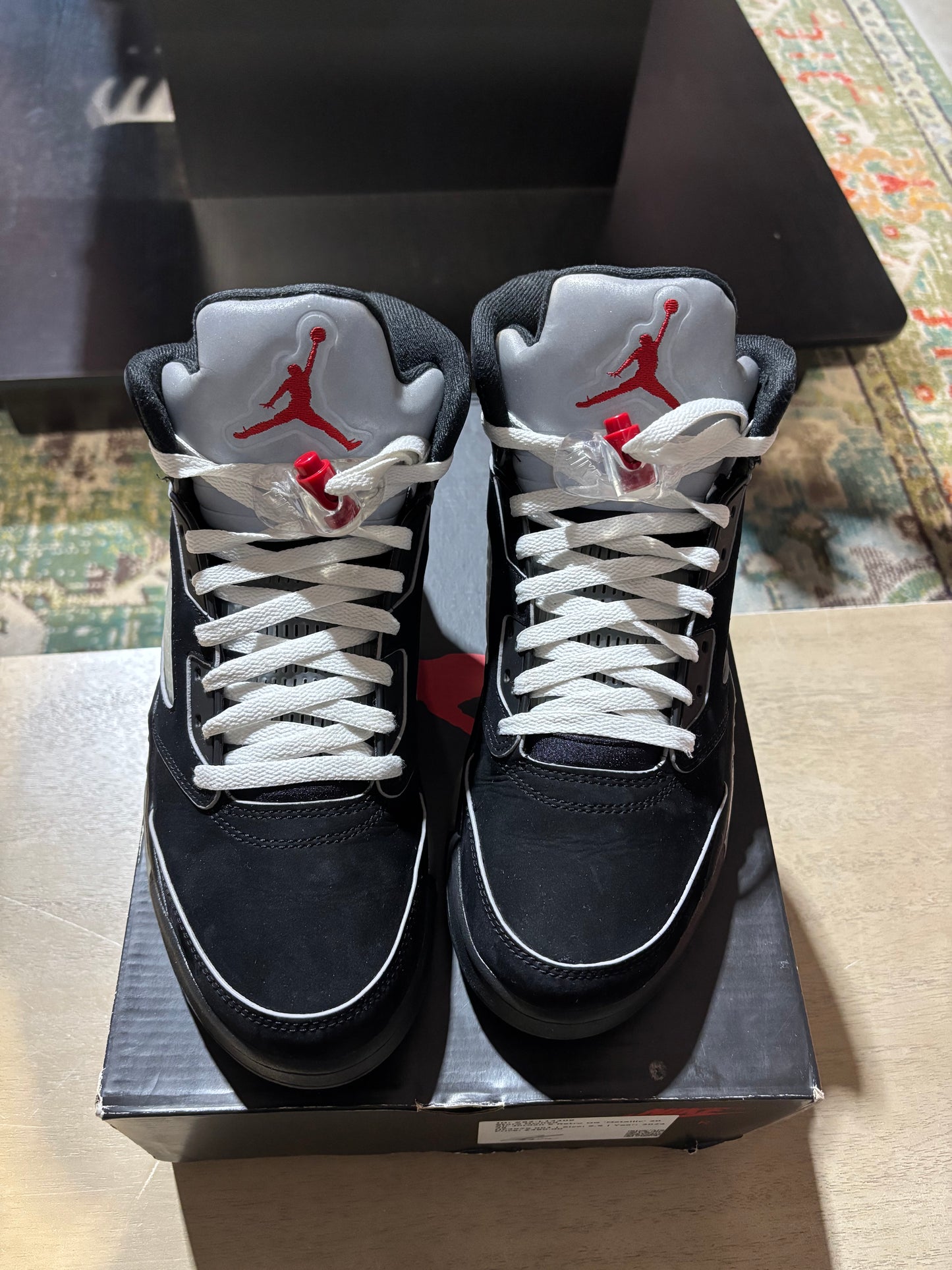 Jordan 5 Metallic Used Sz 9.5 (2)