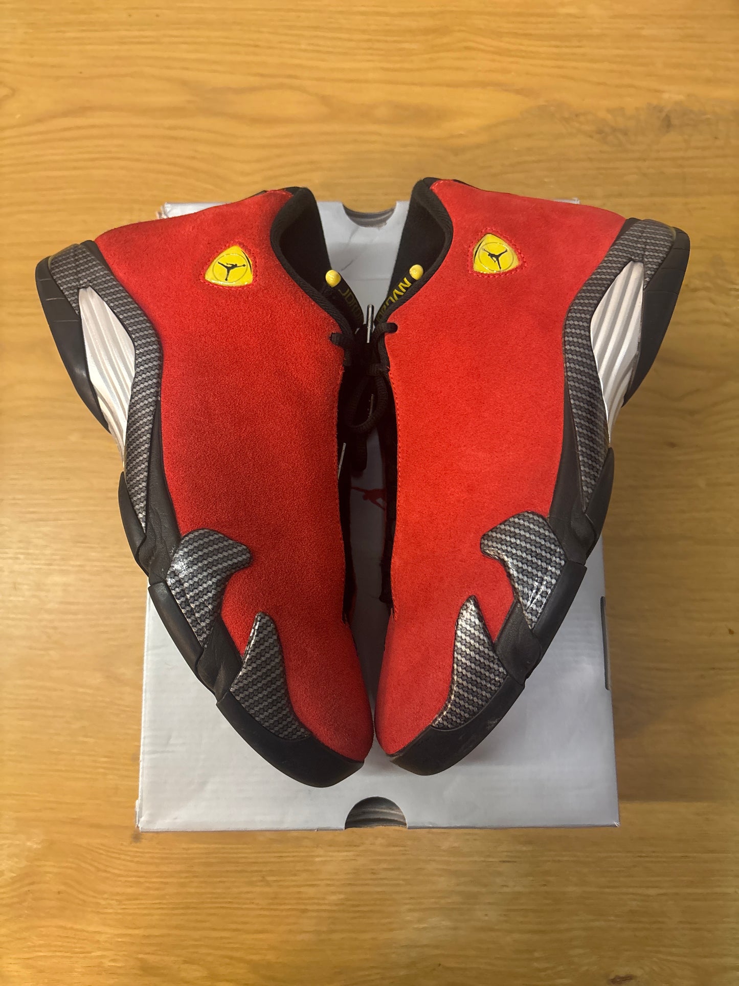 Jordan 14 Ferrari 2025 Used sz 10.5