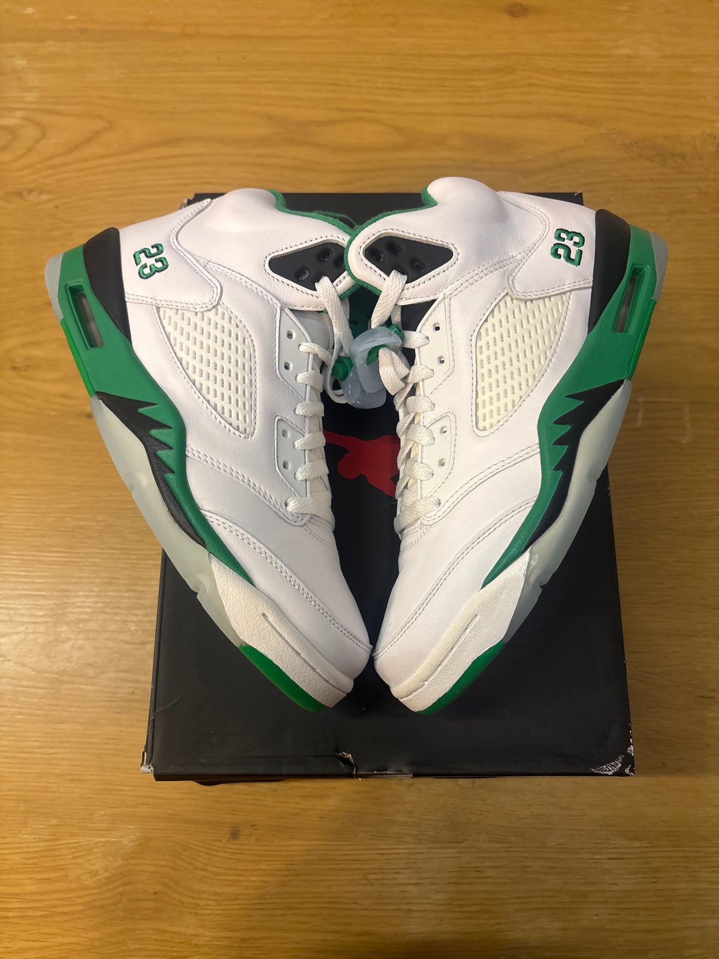 WMNS JORDAN 5 LUCKY GREENUSED SZ 10W (1)