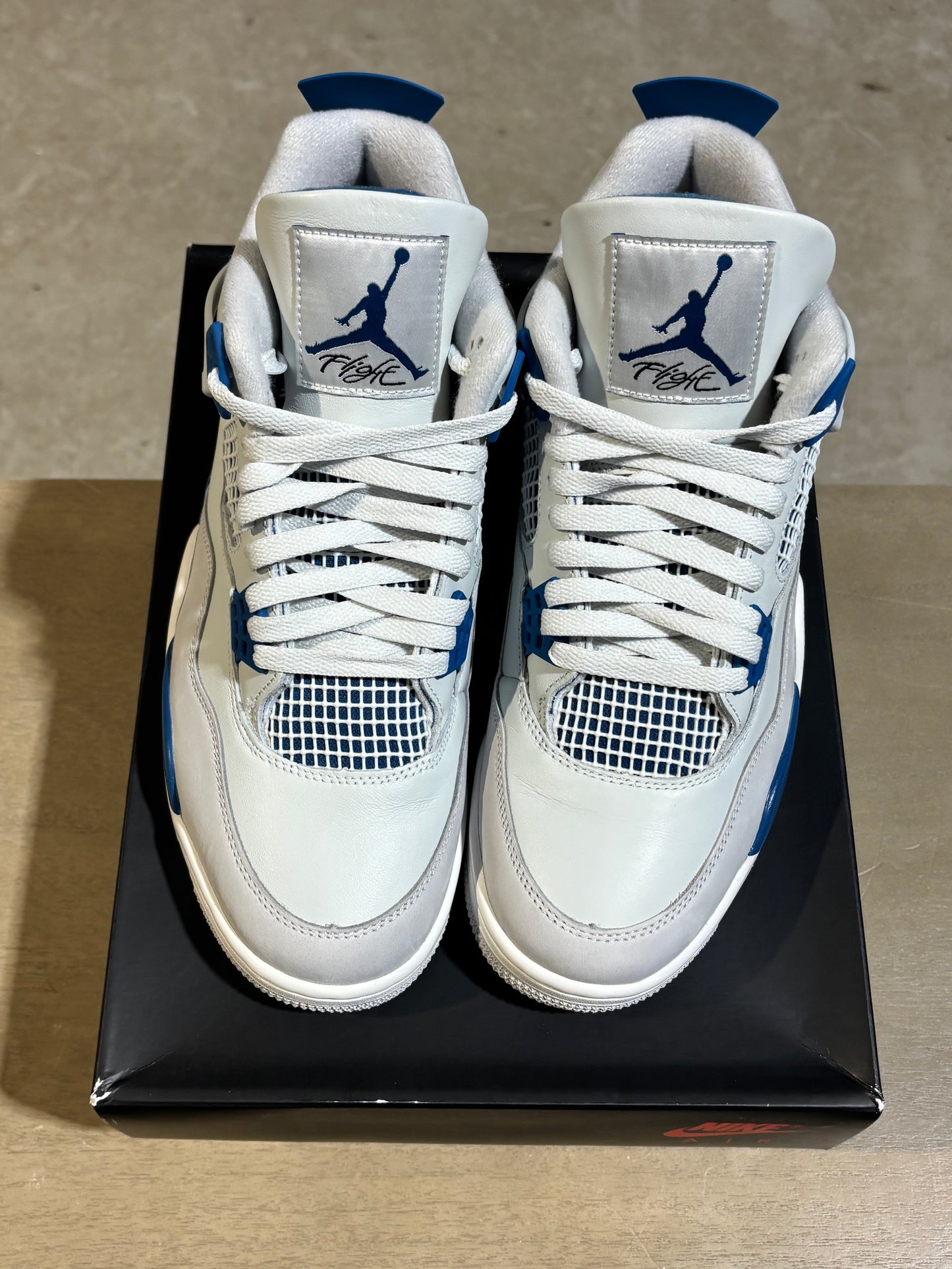 Jordan 4 Military blue used sz 10.5