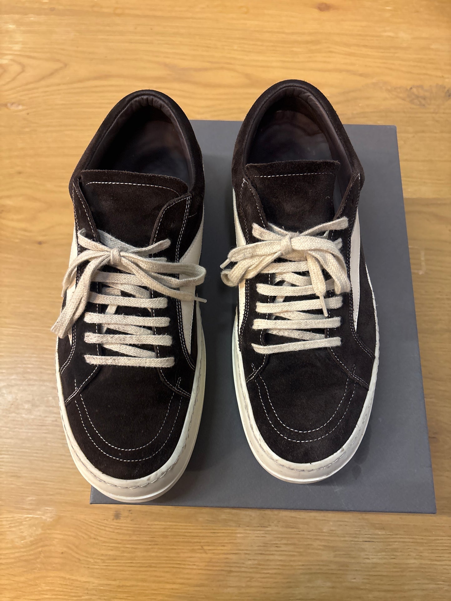 RO VINTAGE SNEAK MAHOGANY MILK USED SZ11