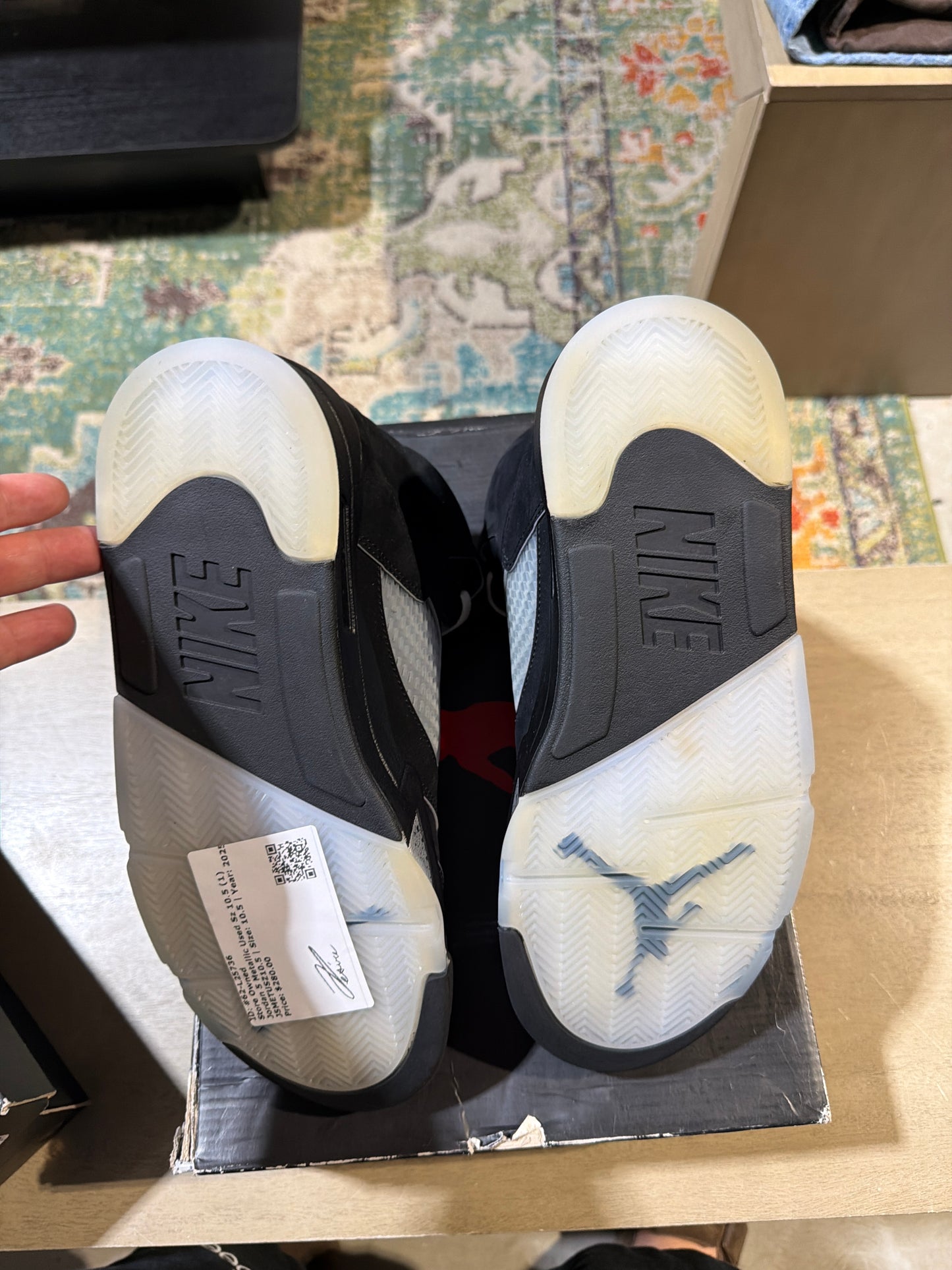 Jordan 5 Metallic Used Sz 10.5 (1)