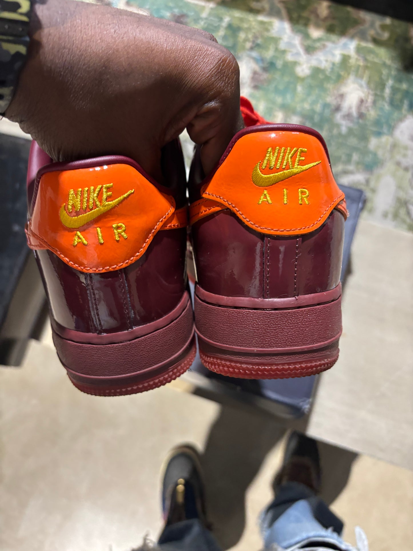 Nike Air Force 1 Team Red Patent Forces Sz 10 Used
