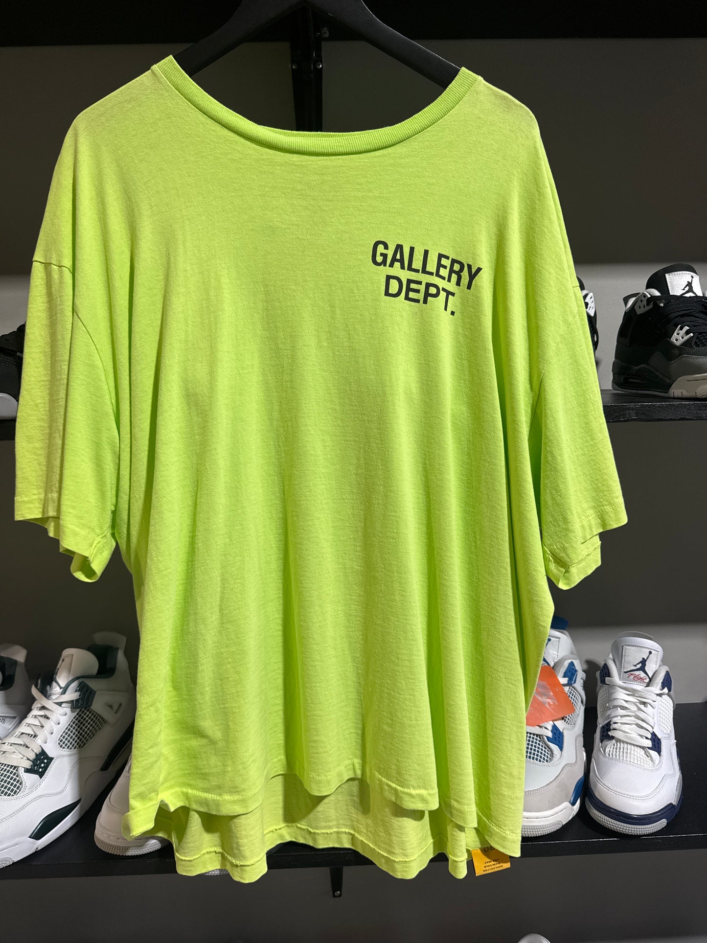 Gallery Dept Lime/black tee