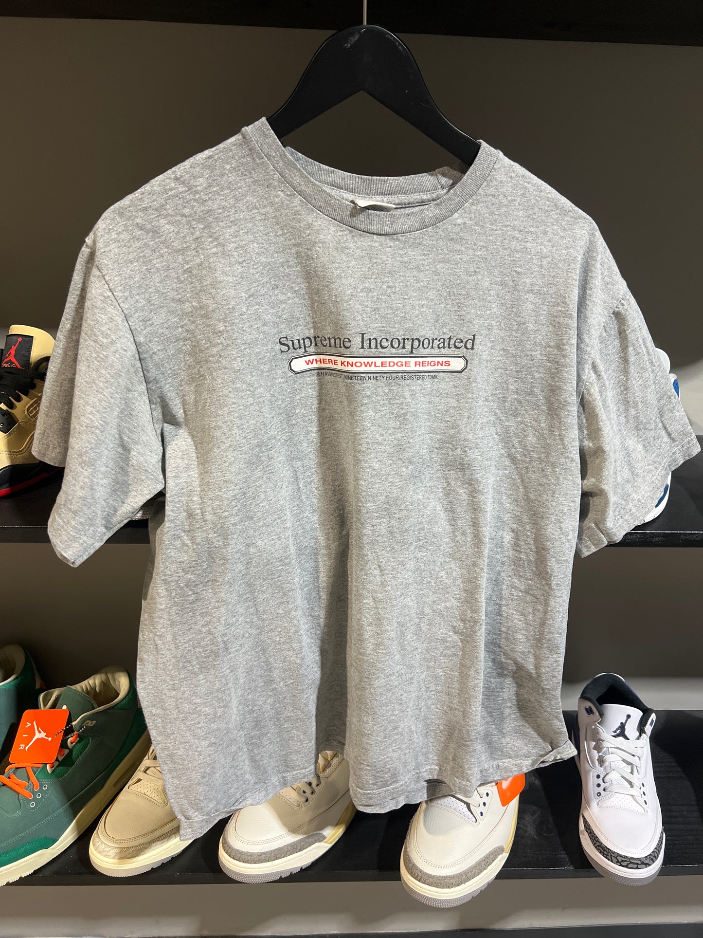 supreme where knowledge reigns grey tee sz L