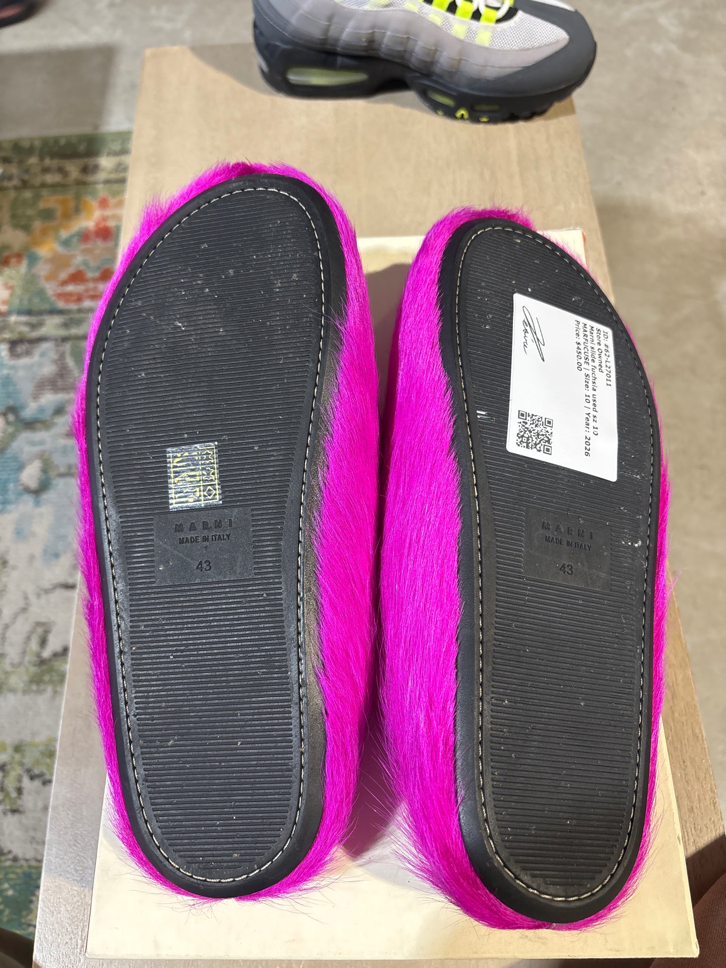 Marni slide fuchsia used sz 10