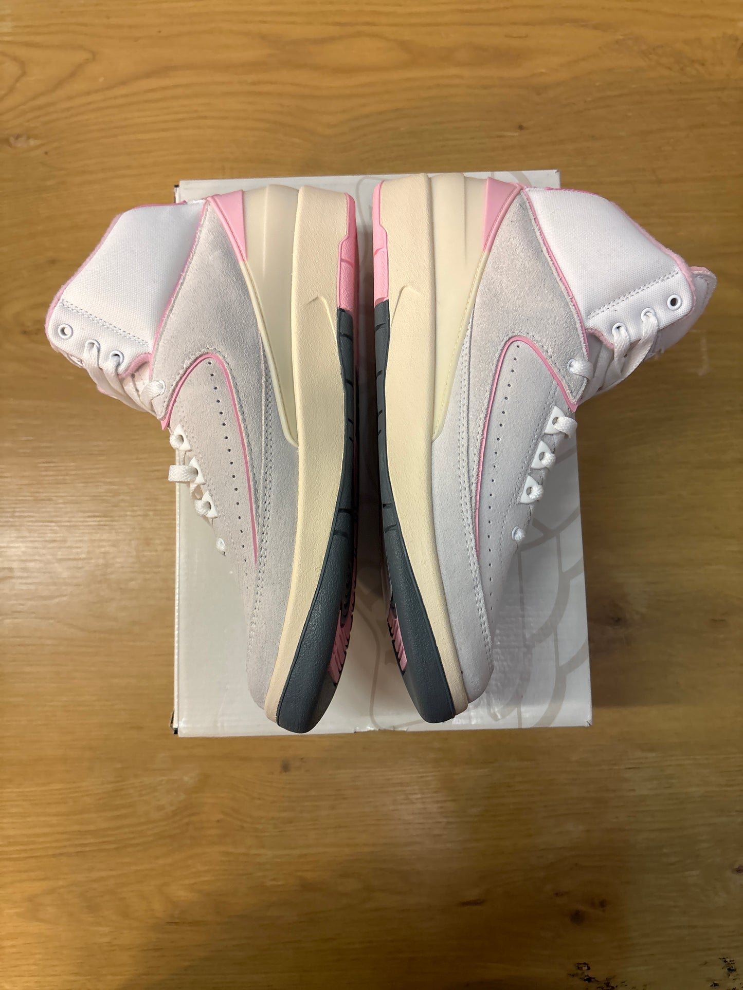 Jordan 2 Wmns Soft Pink Sz 10.5W