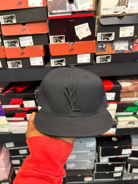 YVL Black/Black Fitted