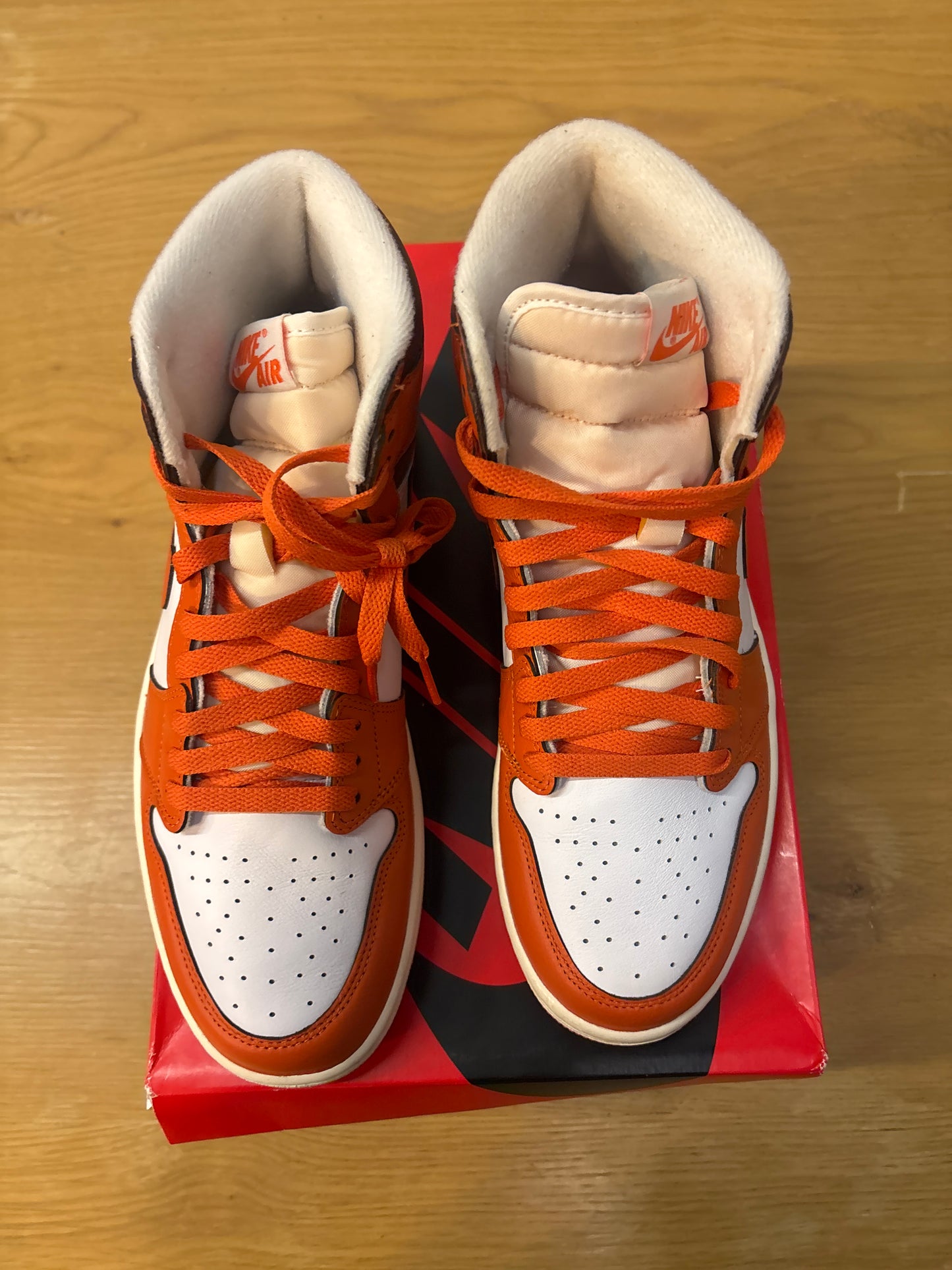 WMNS JORDAN 1 HIGH STARFISH Used Sz 10.5W