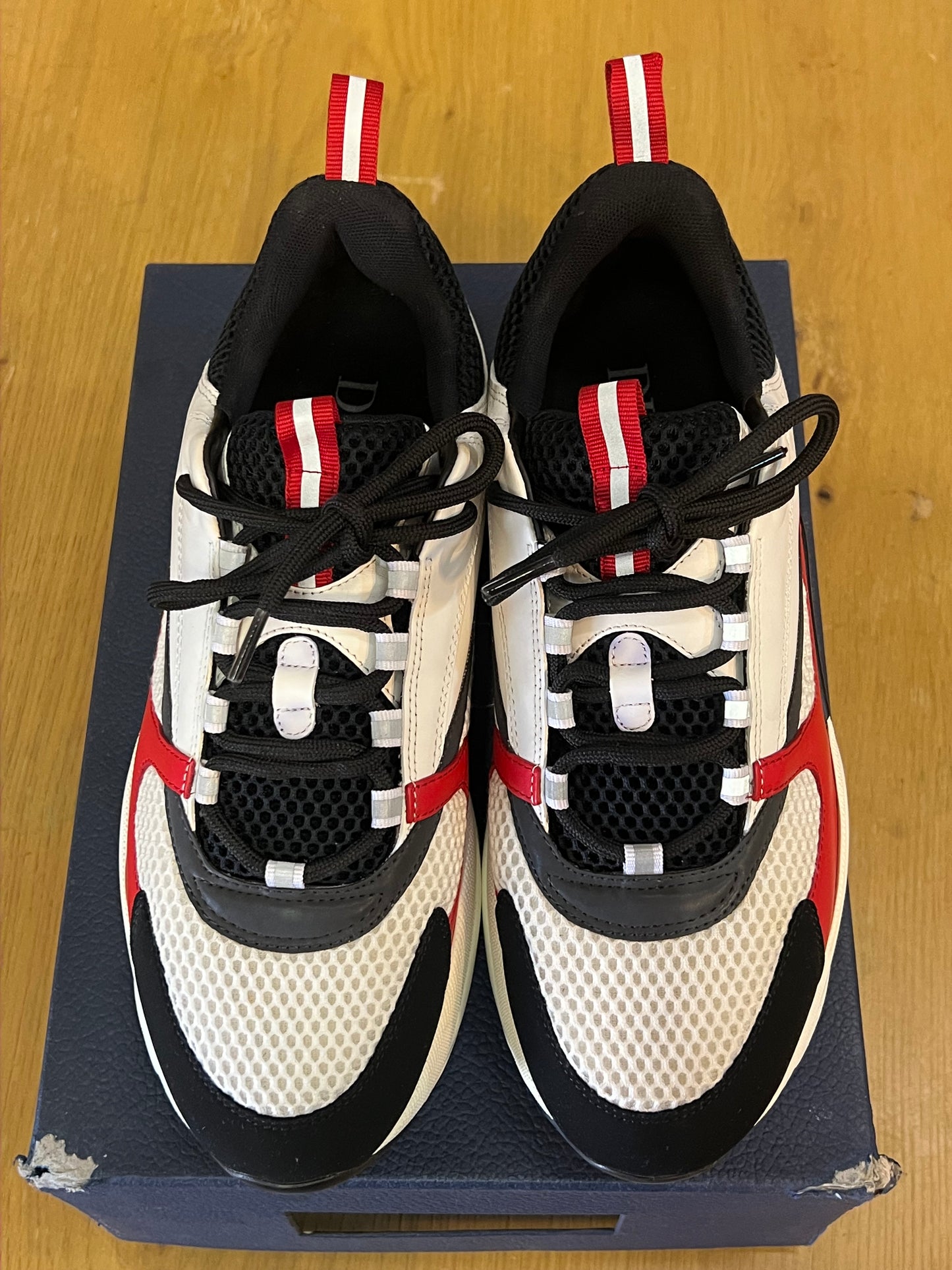 Dior B22 Used White/Red Sz 12