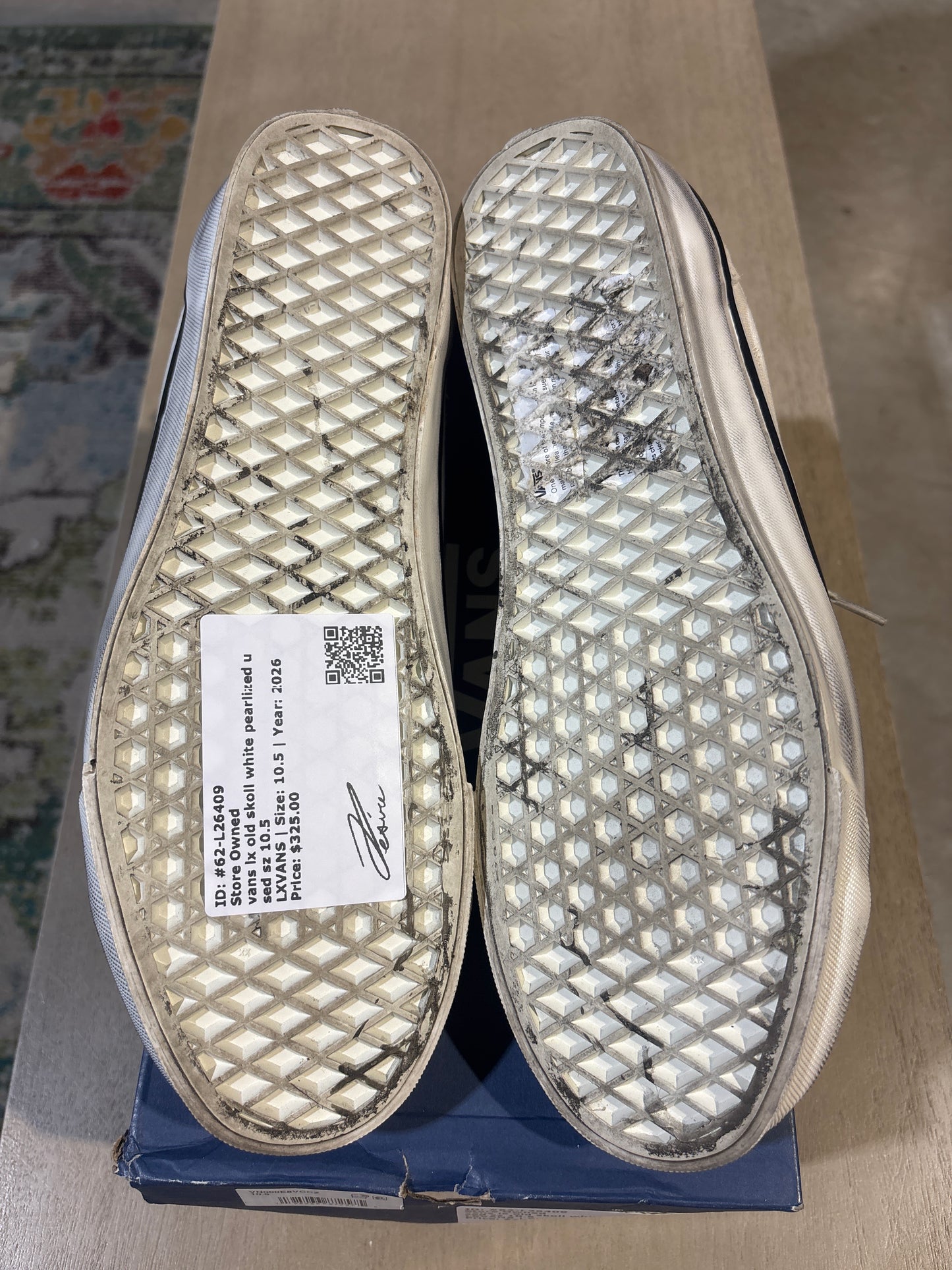 vans lx old skoll white pearlized used sz 10.5
