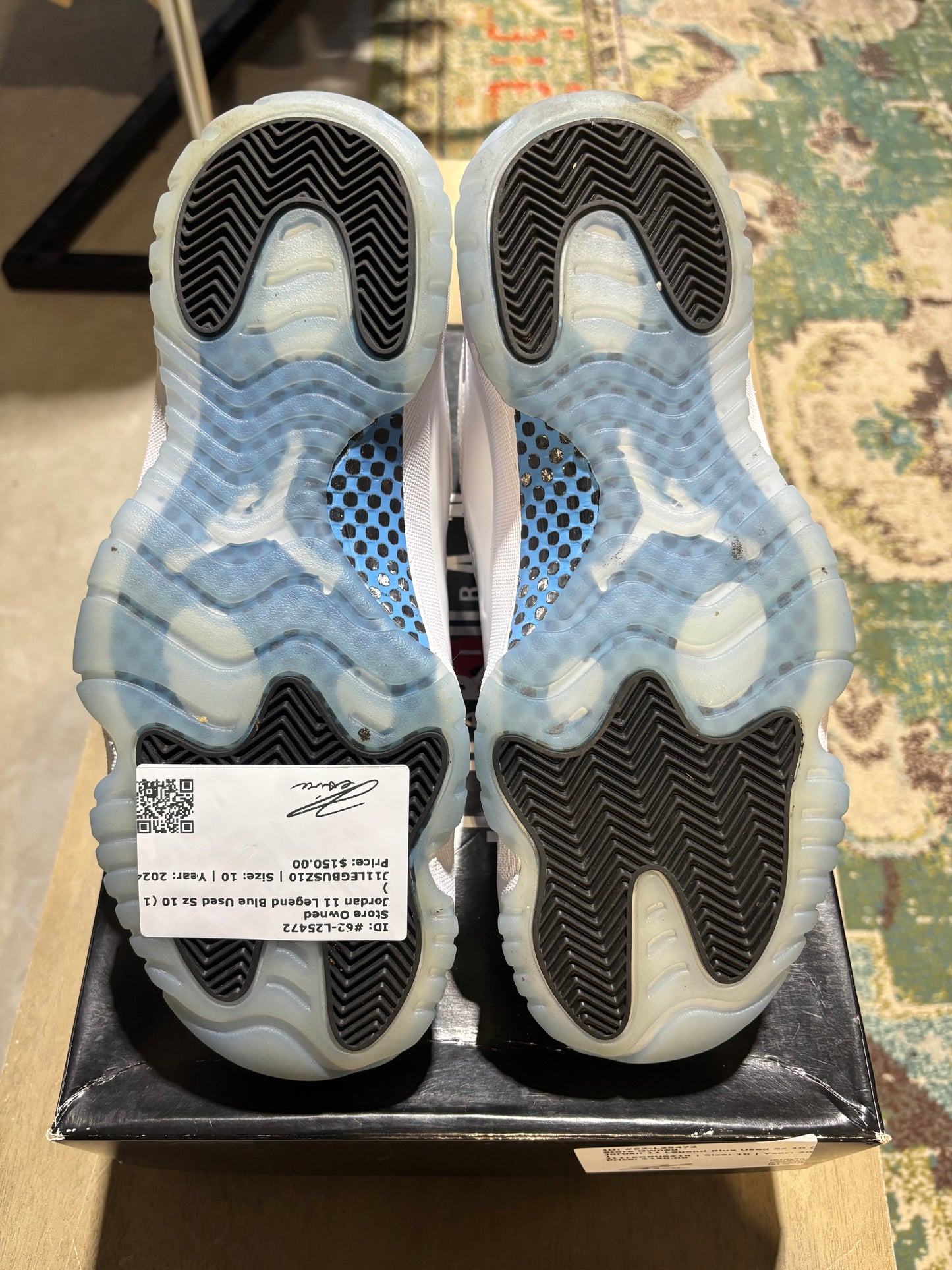 Jordan 11 Legend Blue Used Sz 10 (1)