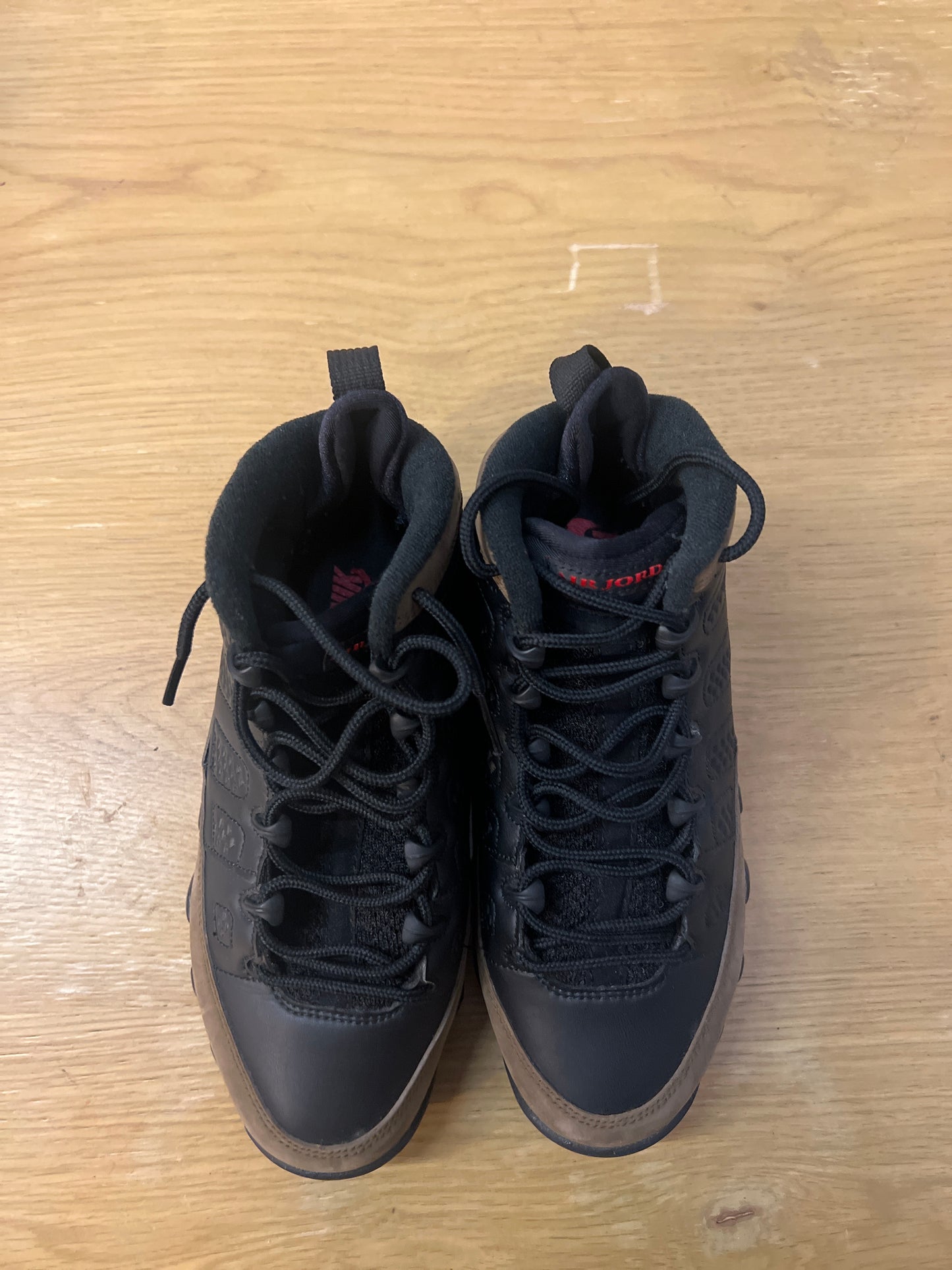 Jordan 9 Olive used5Y