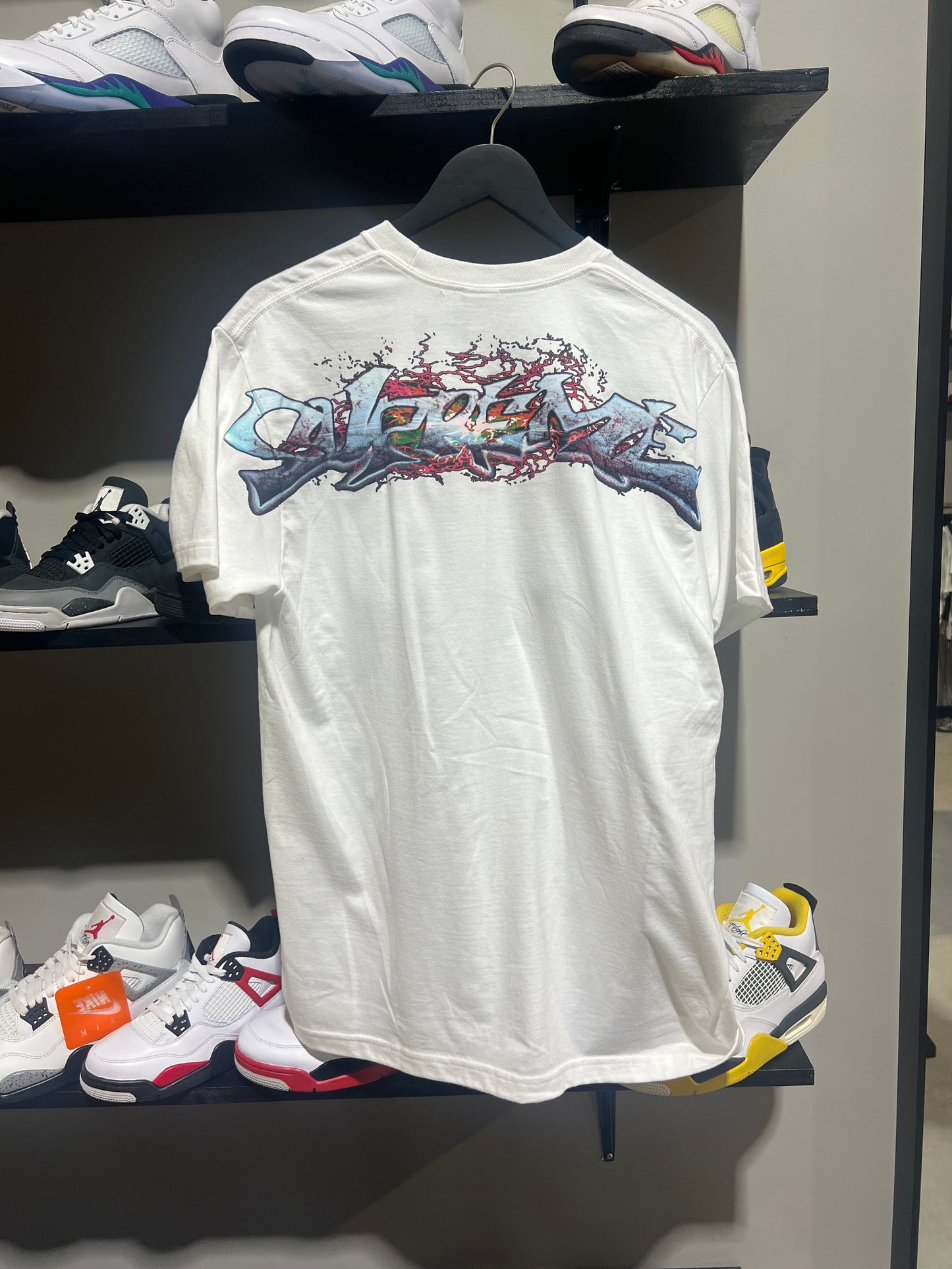 supreme white/blue tag tee