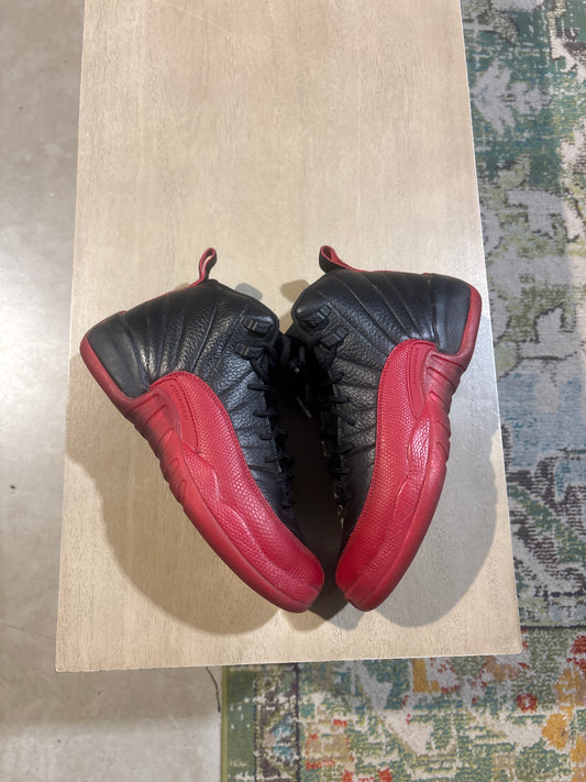 Jordan 12 Flu Game Used Sz 7Y NB