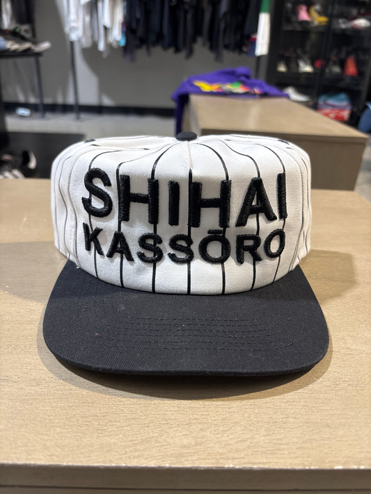 Shihai Kassoro Black Letter Pinstripe Hat