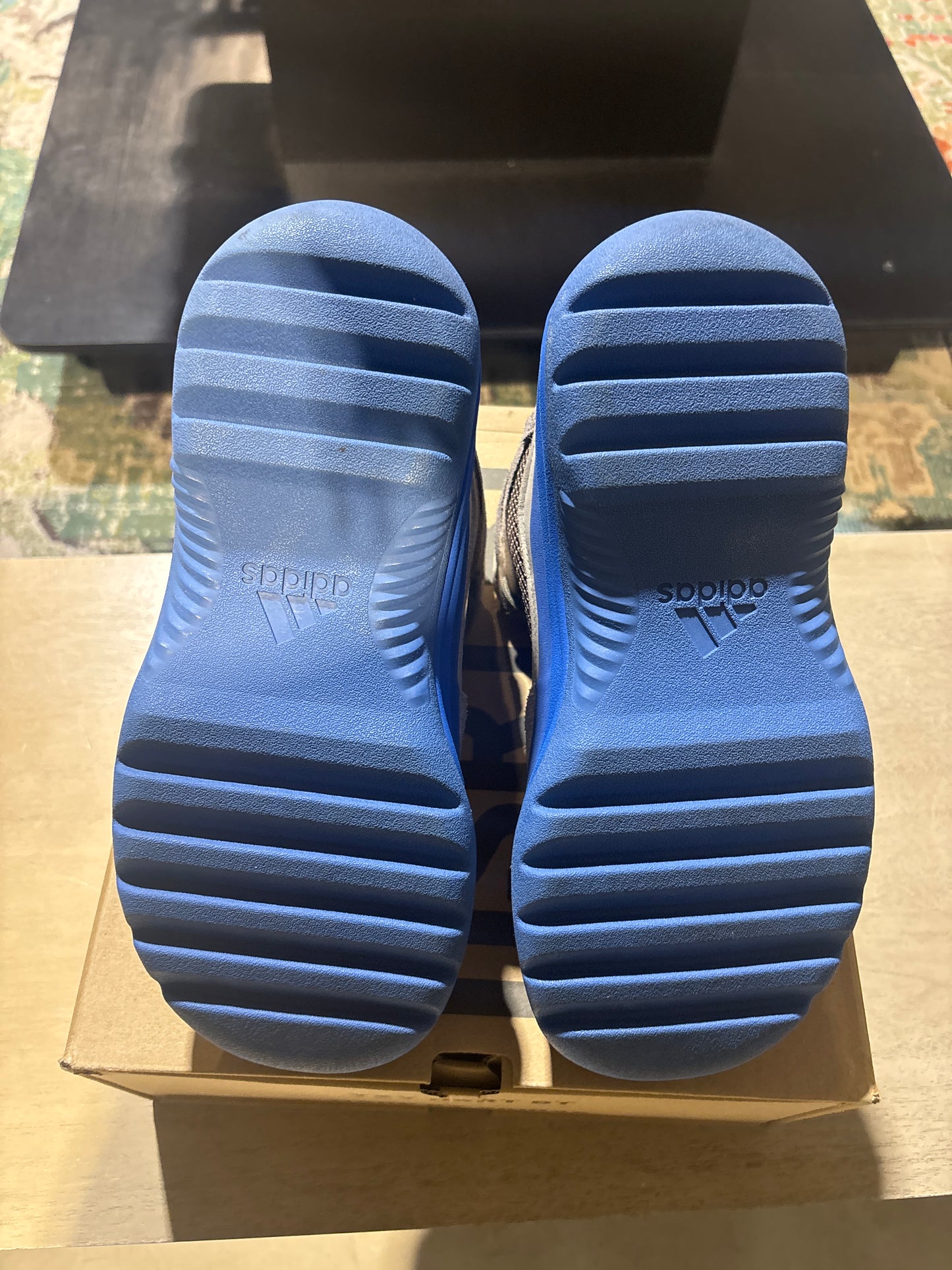 yeezy boot taupe blue used sz 8.5