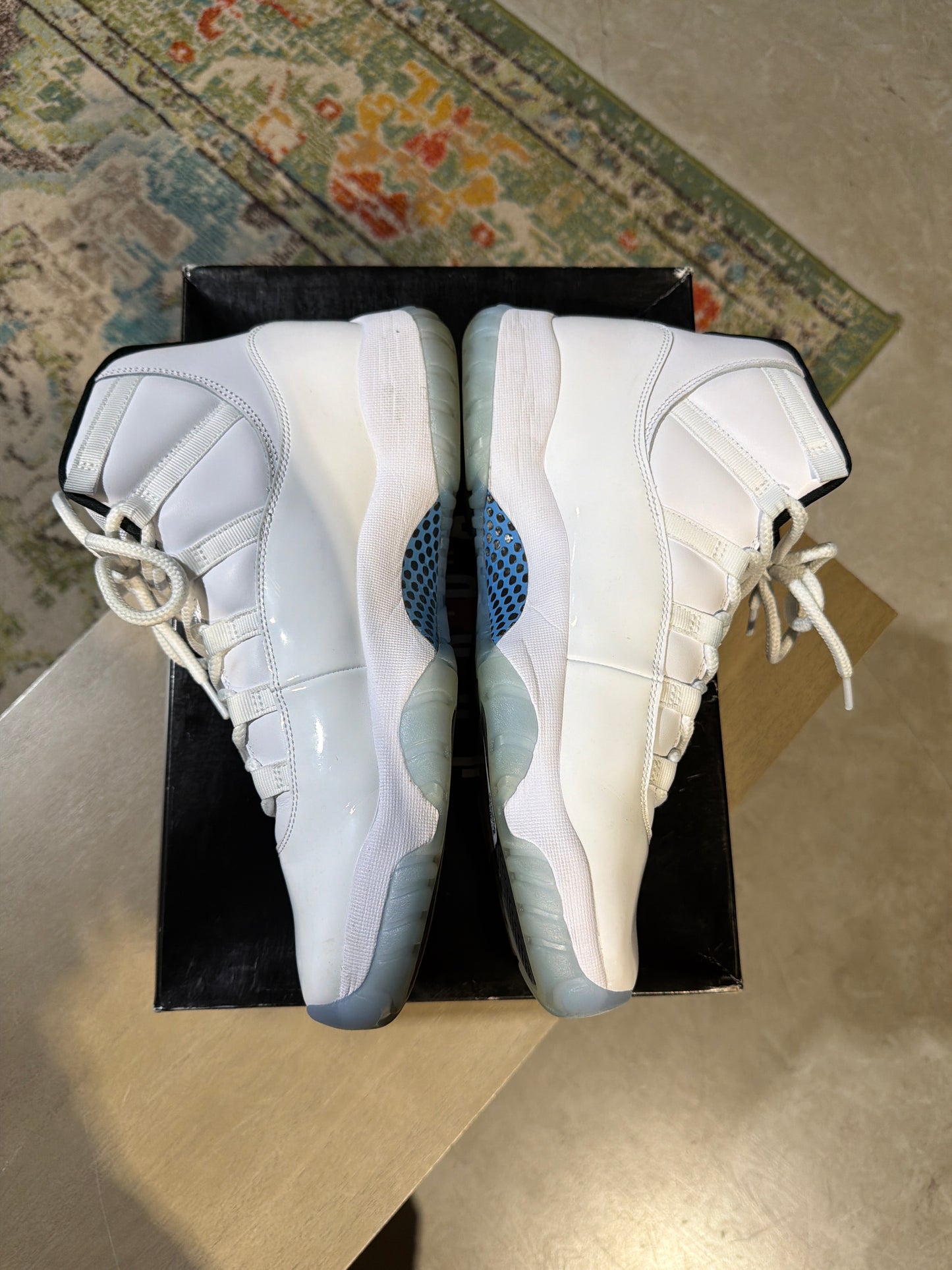 Jordan 11 Legend Blue Used Sz 12