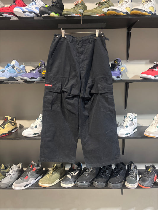 GV Gallery Cargo Black Pants