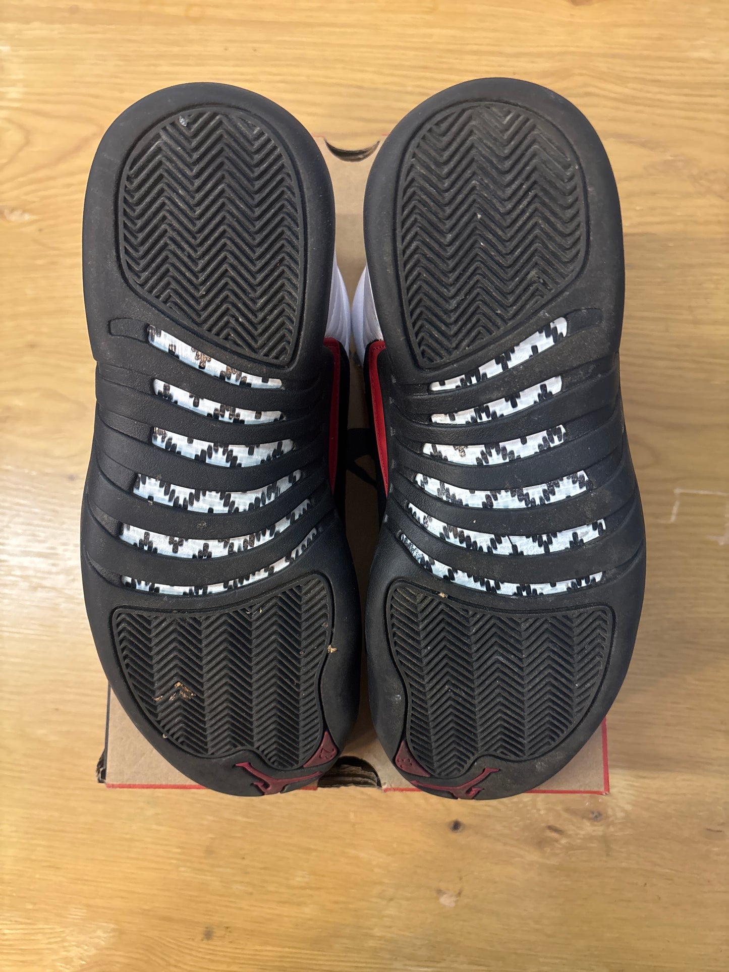 AIR JORDAN 12 RETRO TAXI FLIP Used Sz 10