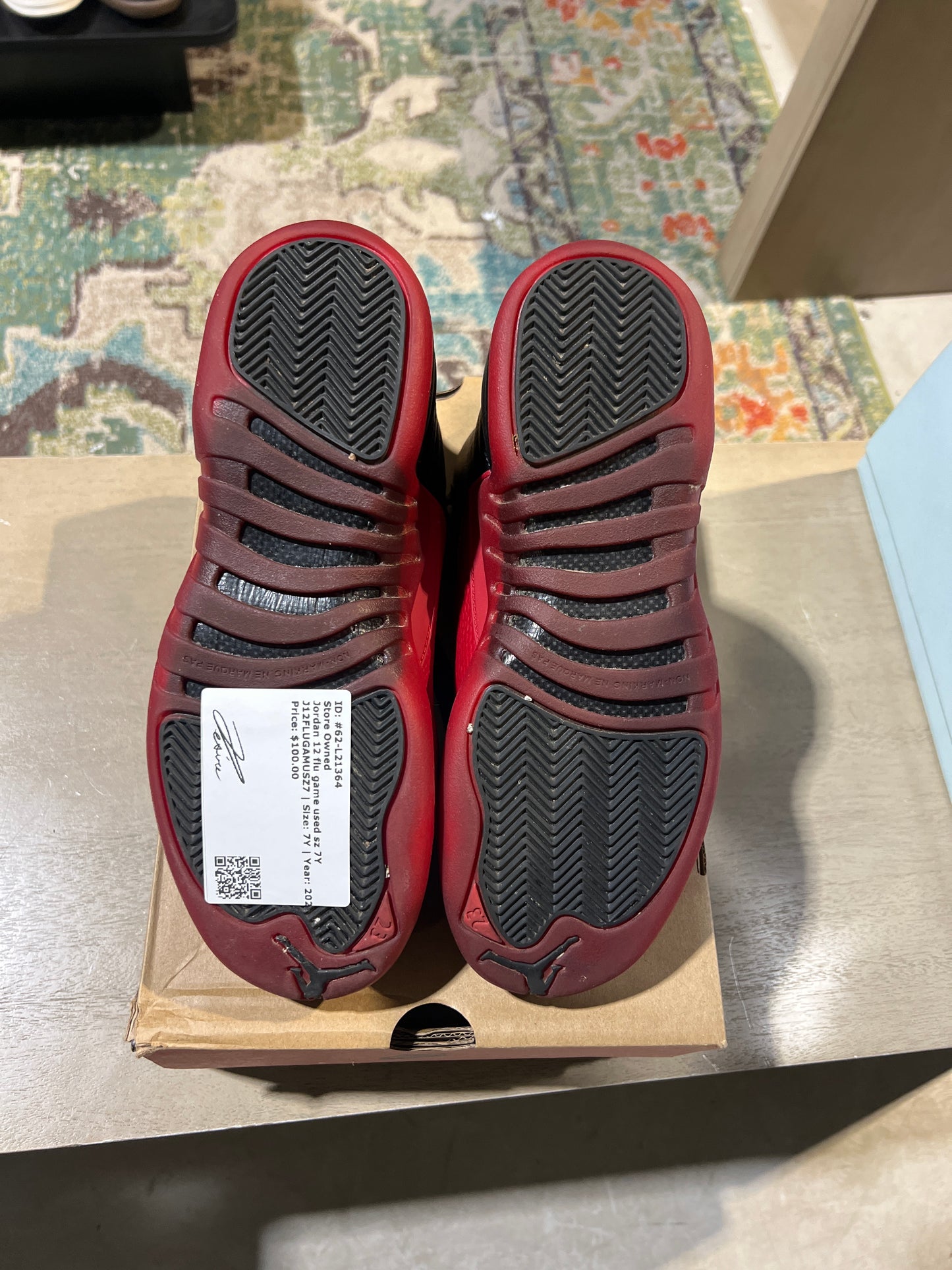 Jordan 12 flu game used sz 7Y