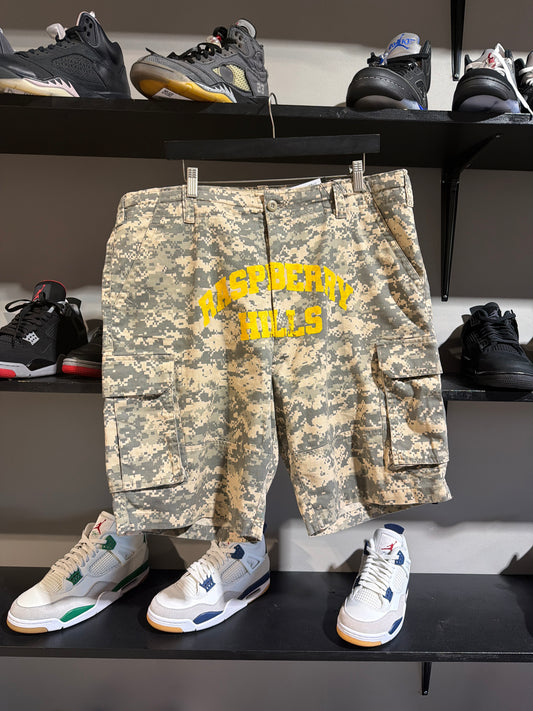 GV Gallery Digital Camo Shorts
