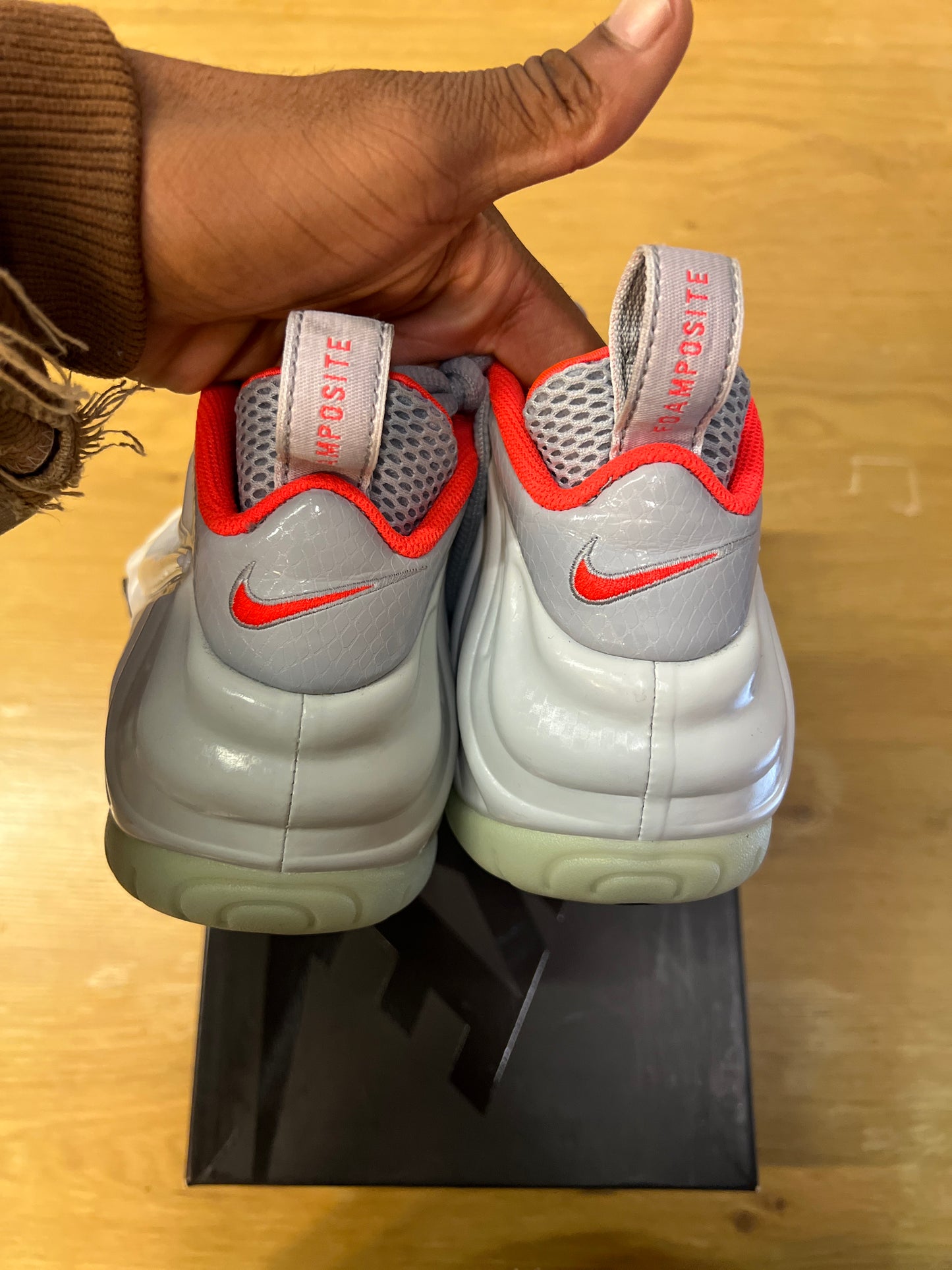 Foamposite pro  pure platinum used Sz 9