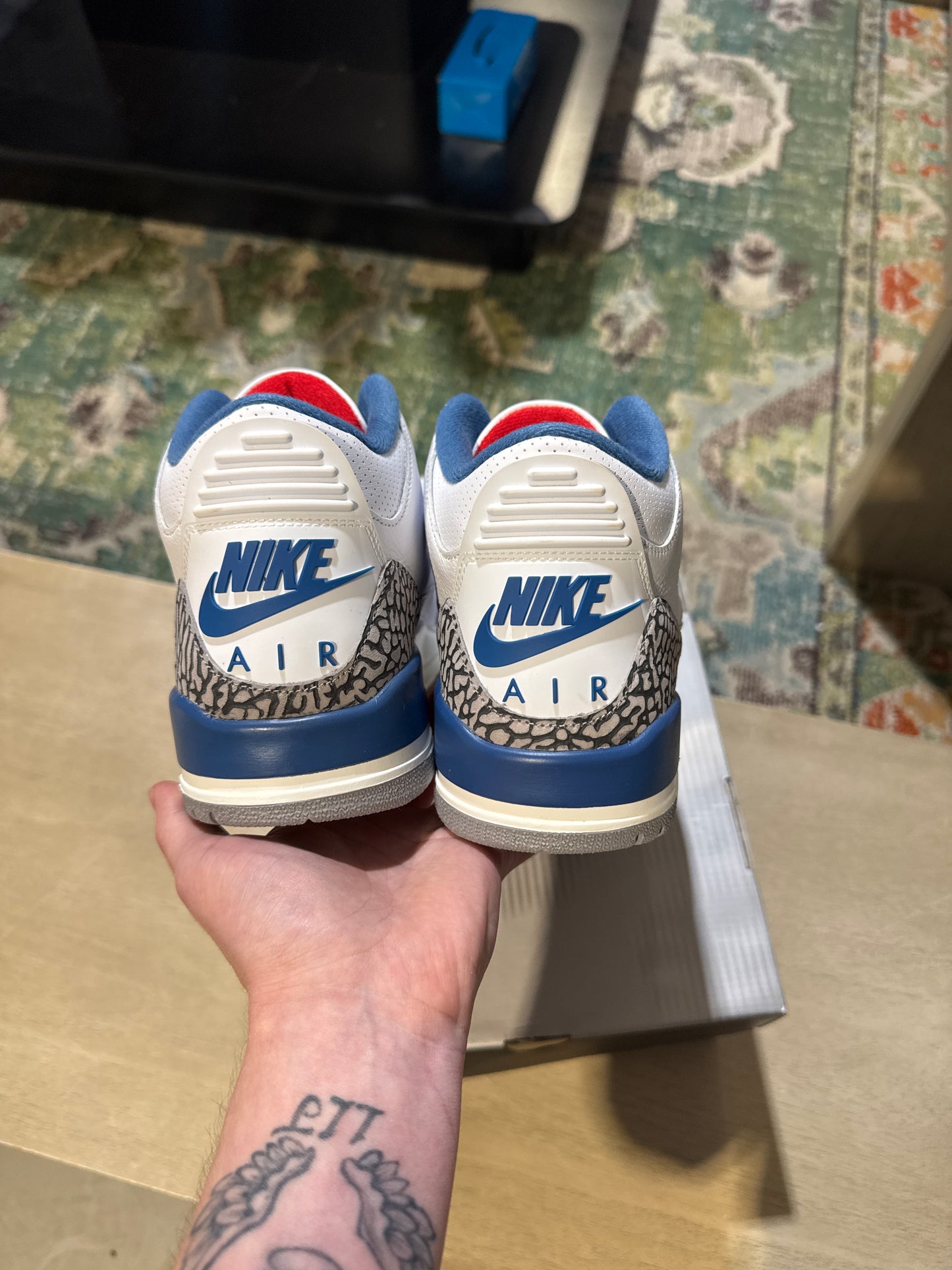 Jordan 3 True Blue Used Sz 9.5