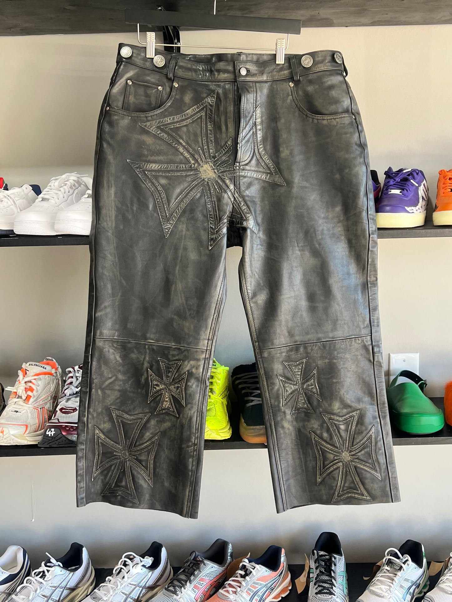 Vale Black On Black Cross Leather Pants Sz 38