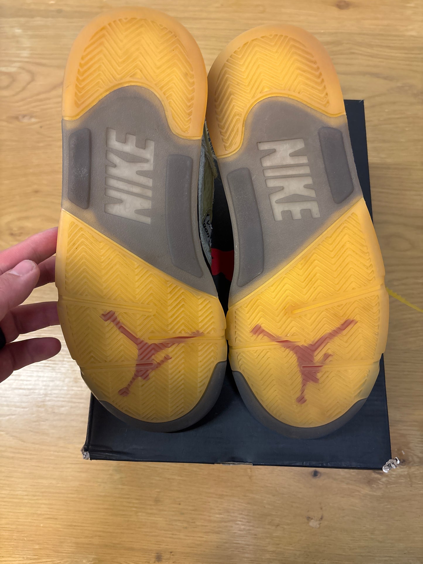 OFF-WHITE X AIR JORDAN 5 SP SAIL Used Sz 8