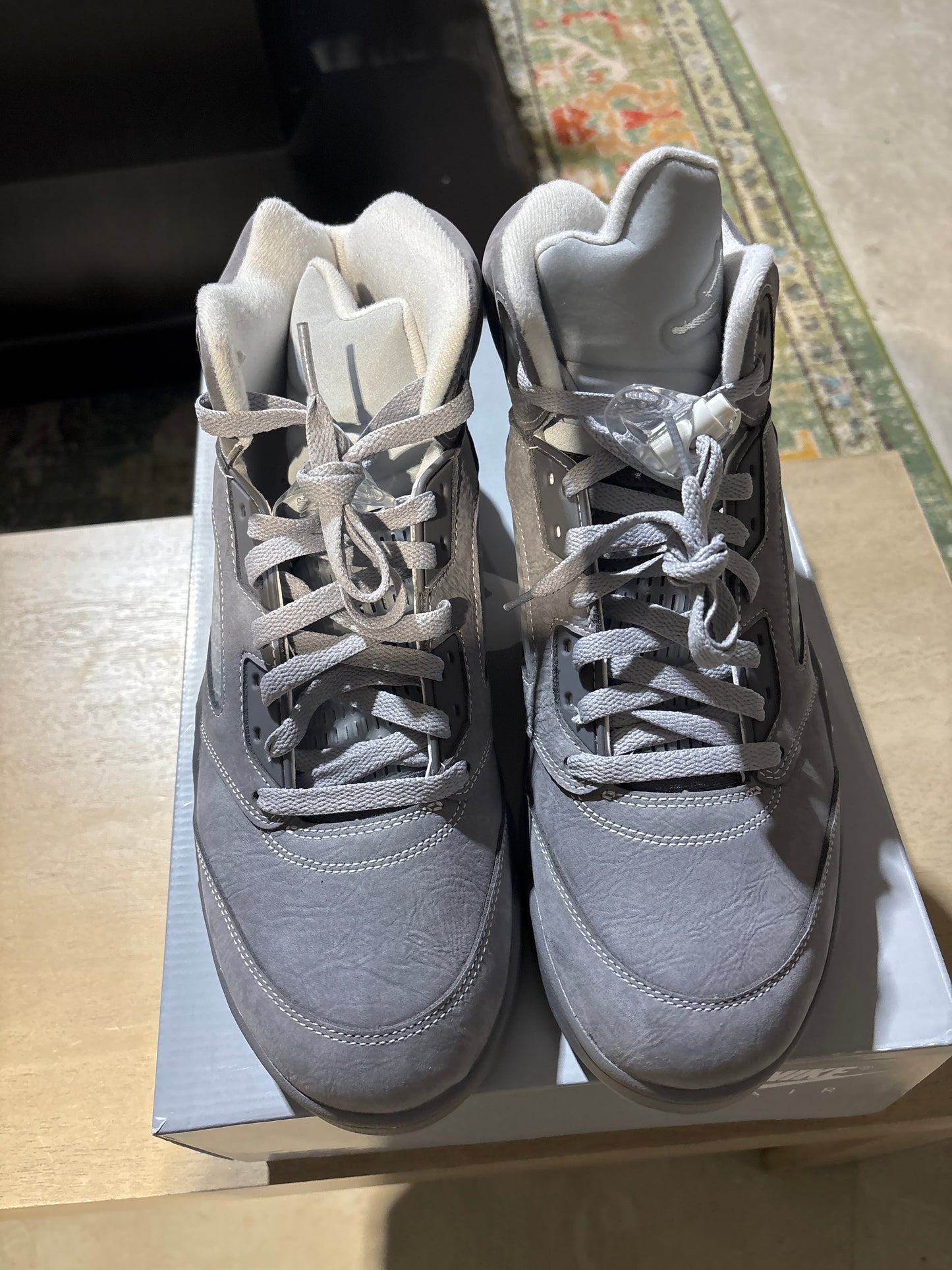 Jordan 5 Wolf Grey Used Sz 12 (1)