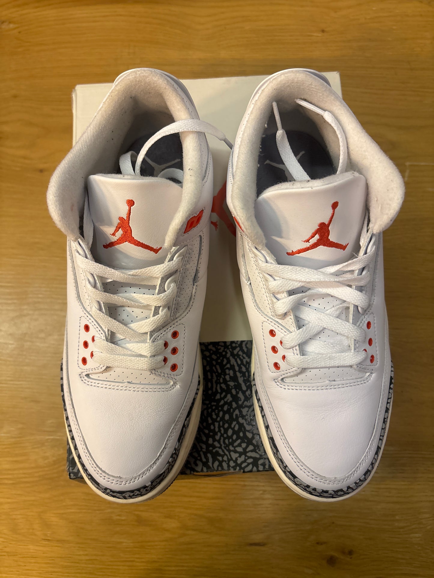 WMNS JORDAN 3 GEORGIA PEACH Used Sz 10.5W