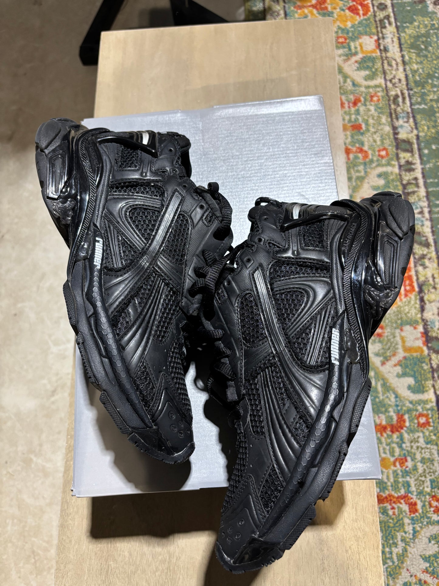 Balenciaga Runner Sneaker Used Sz 11 Black/Black