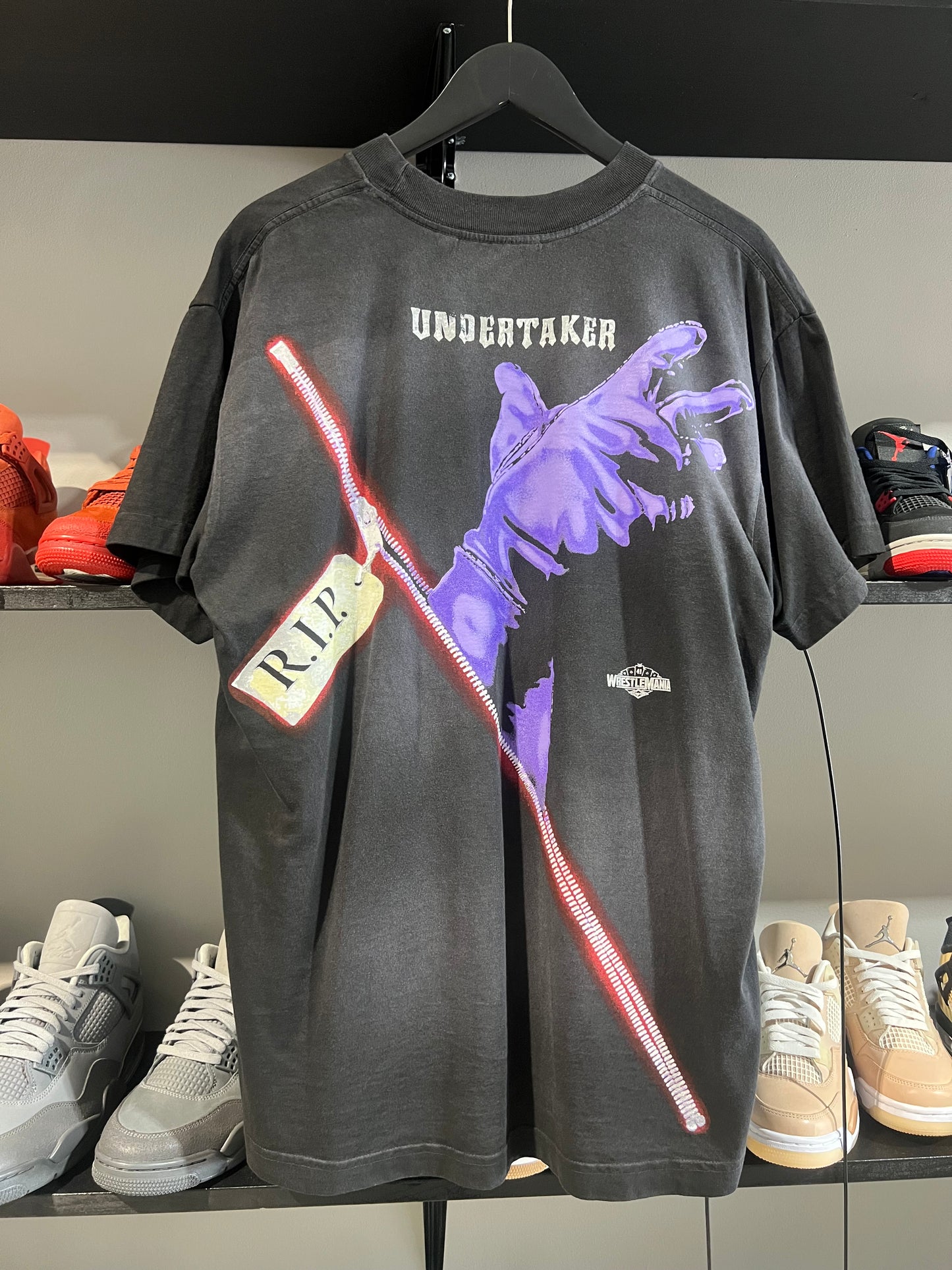 hellstar wwe undertaker tee black