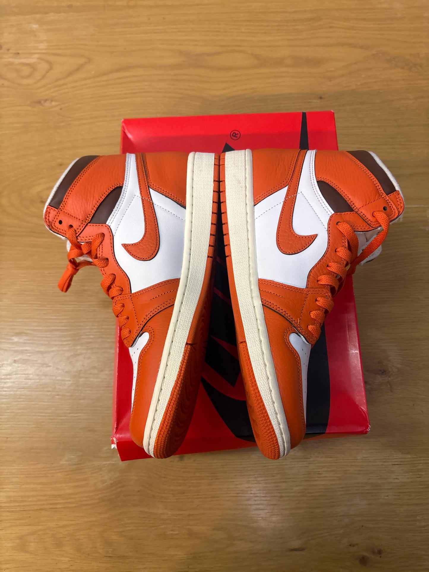 WMNS JORDAN 1 HIGH STARFISH Used Sz 10.5W