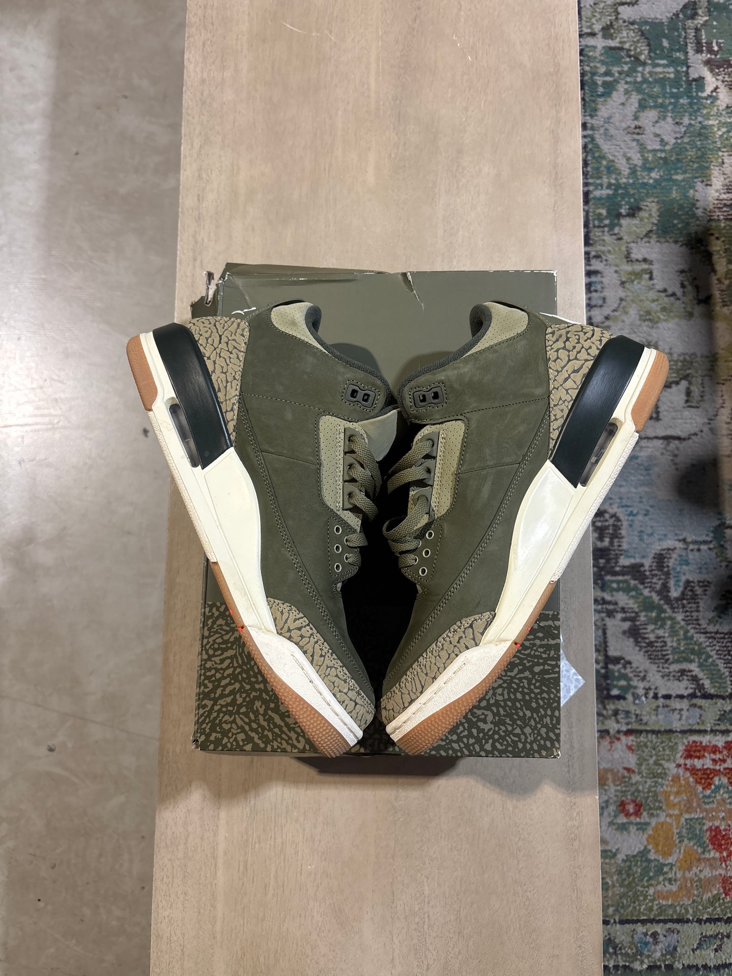 Jordan 3 Retro Family Affair Used Sz 10.5