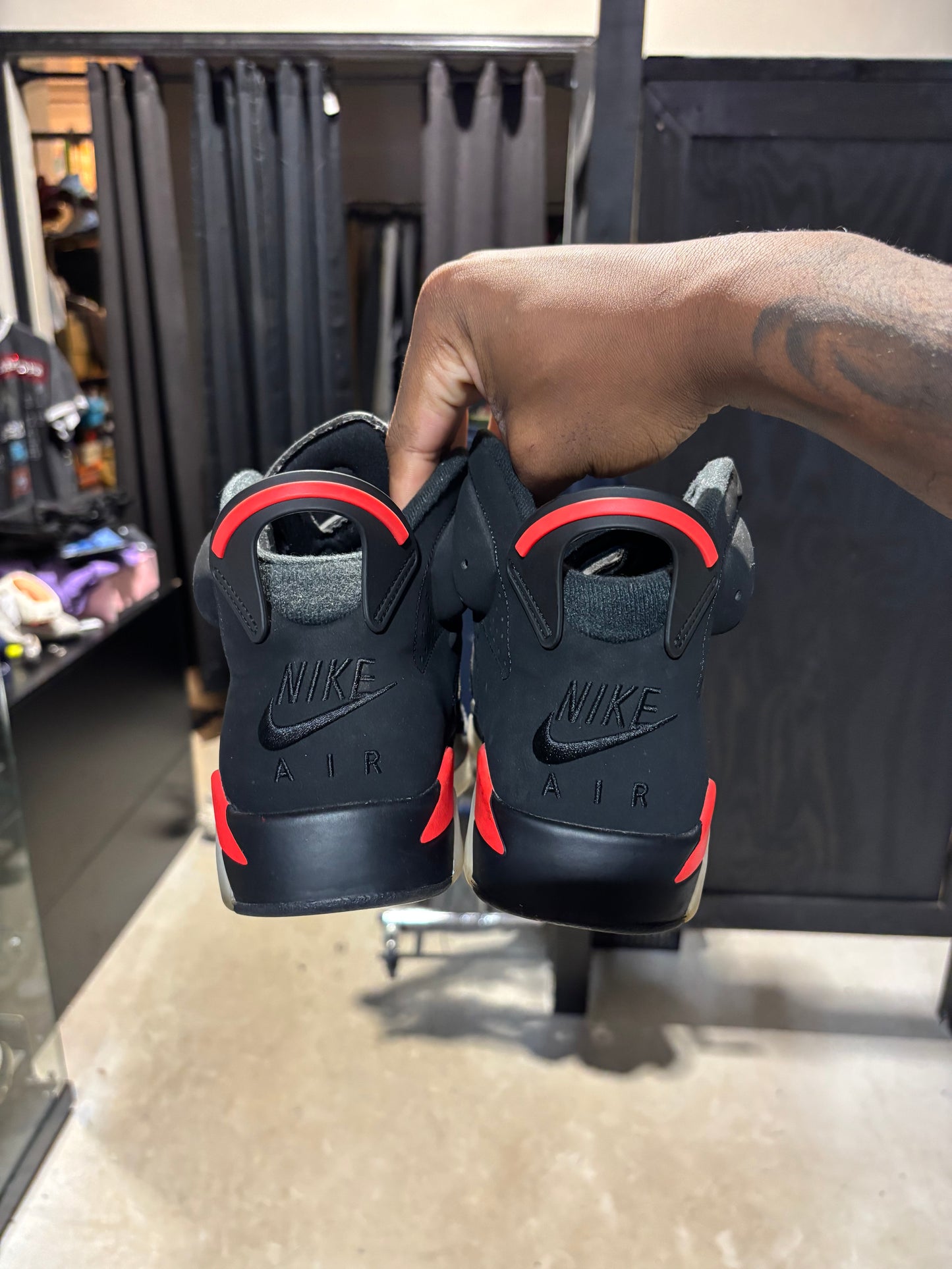 Jordan 6 Infrared 2019 Used Sz 9 NB