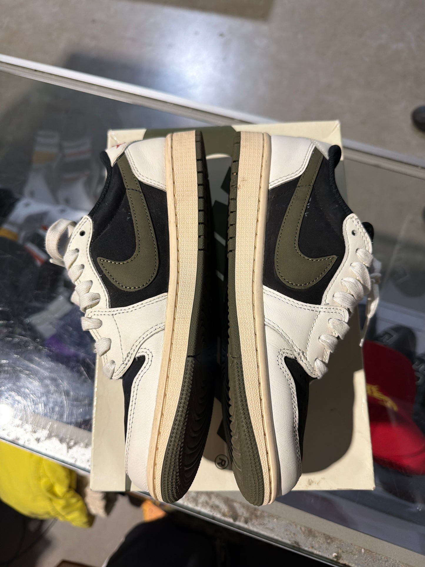 Jordan 1 Travis Scott Olive Used Sz 7.5W