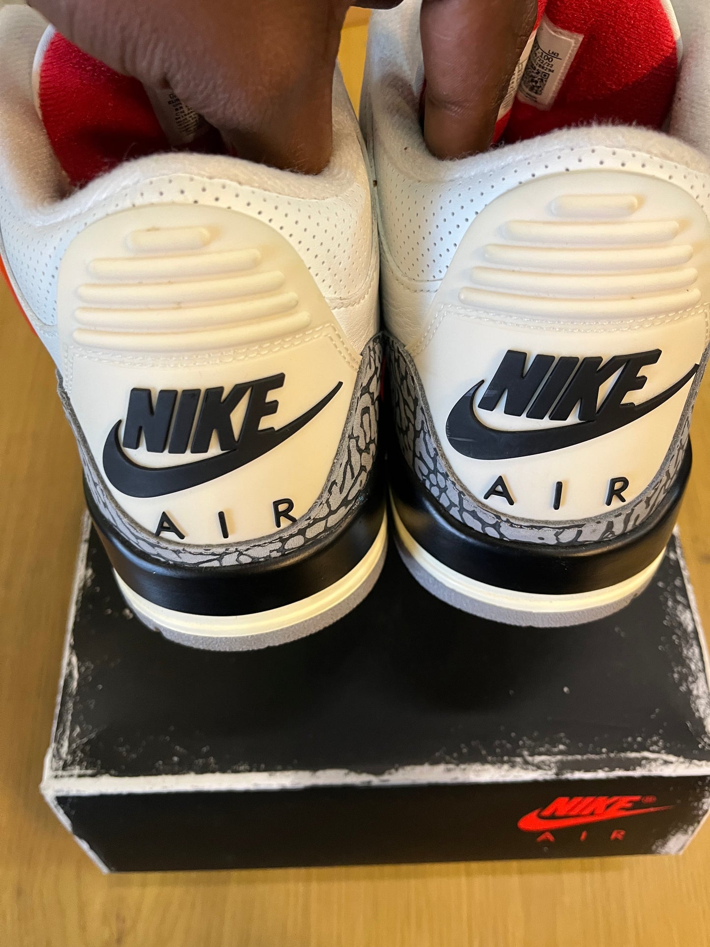 AIR JORDAN 3 RETRO WHITE CEMENT REIMAGINED Used Sz 12
