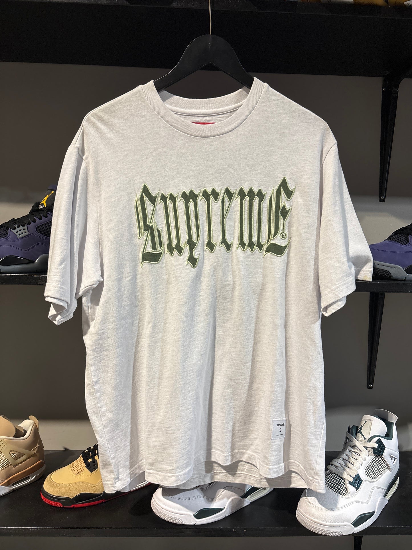 Supreme Old English Short Sleeve Green/White