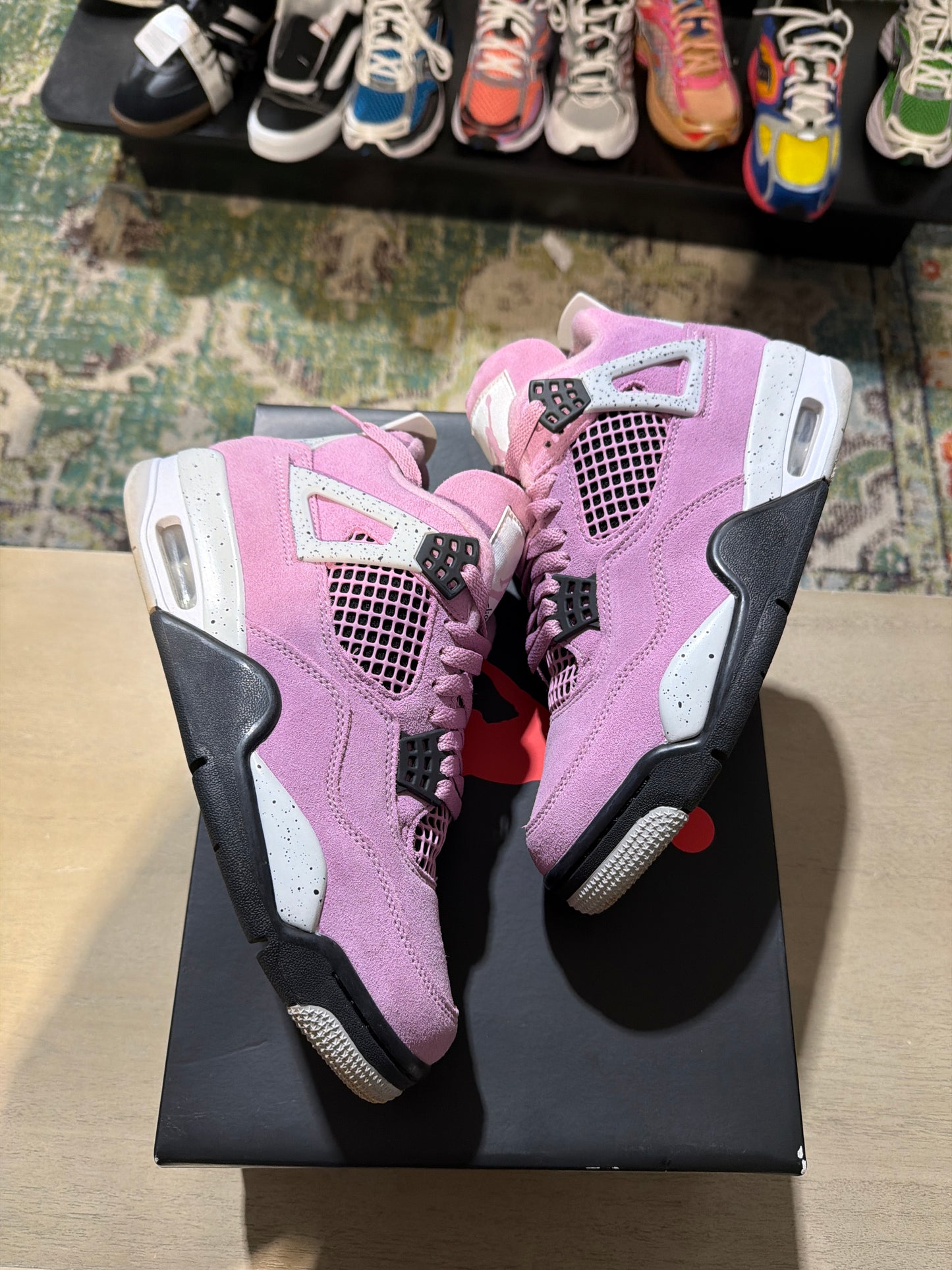 jordan 4 orchid wmns used size 8.5W